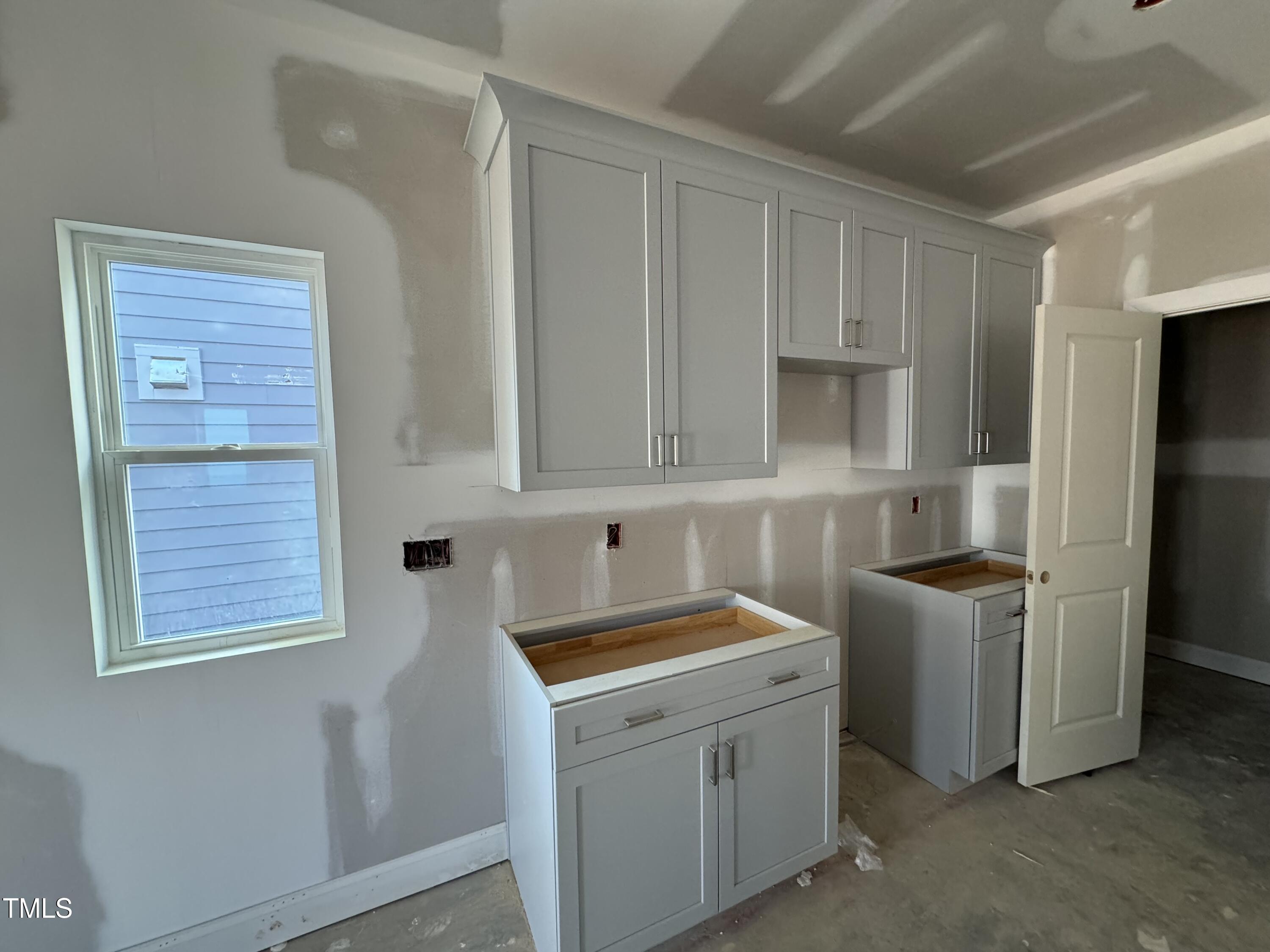 753 Portland Rose Drive Property Photo 8
