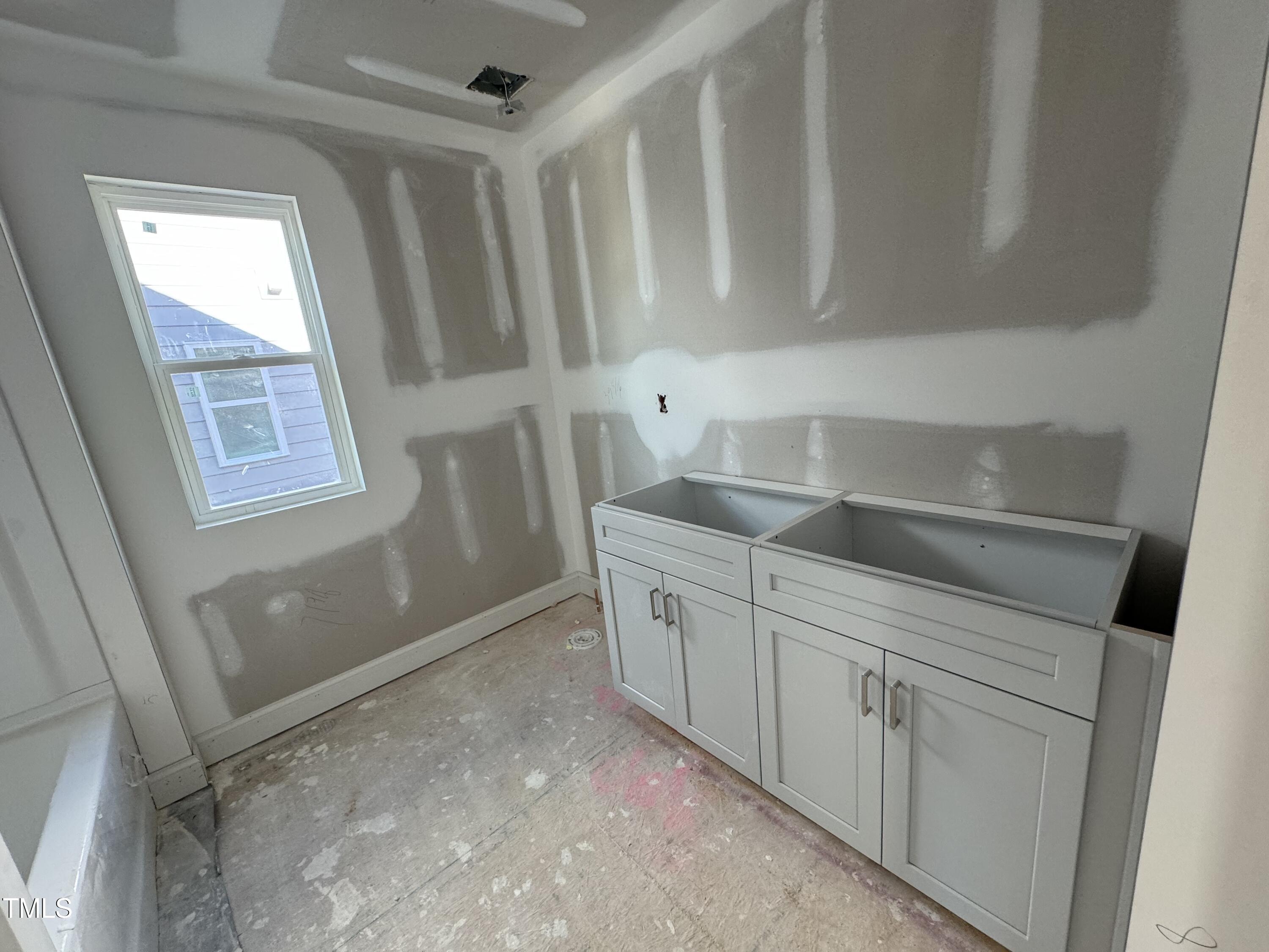 753 Portland Rose Drive Property Photo 18
