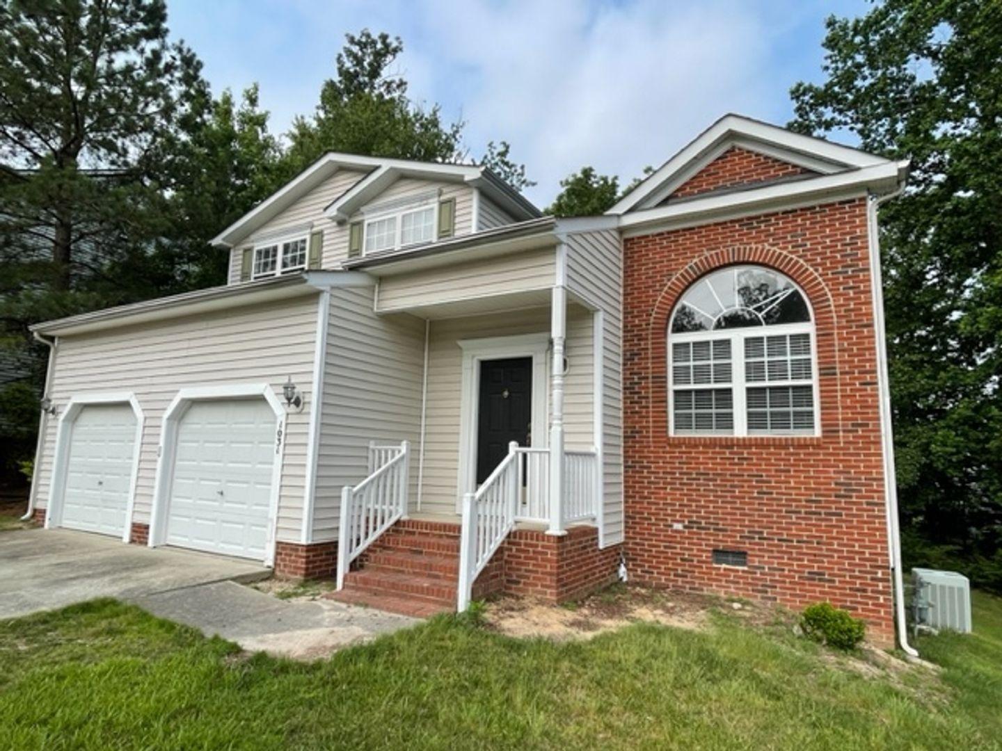 1031 Mosstree Drive Property Photo