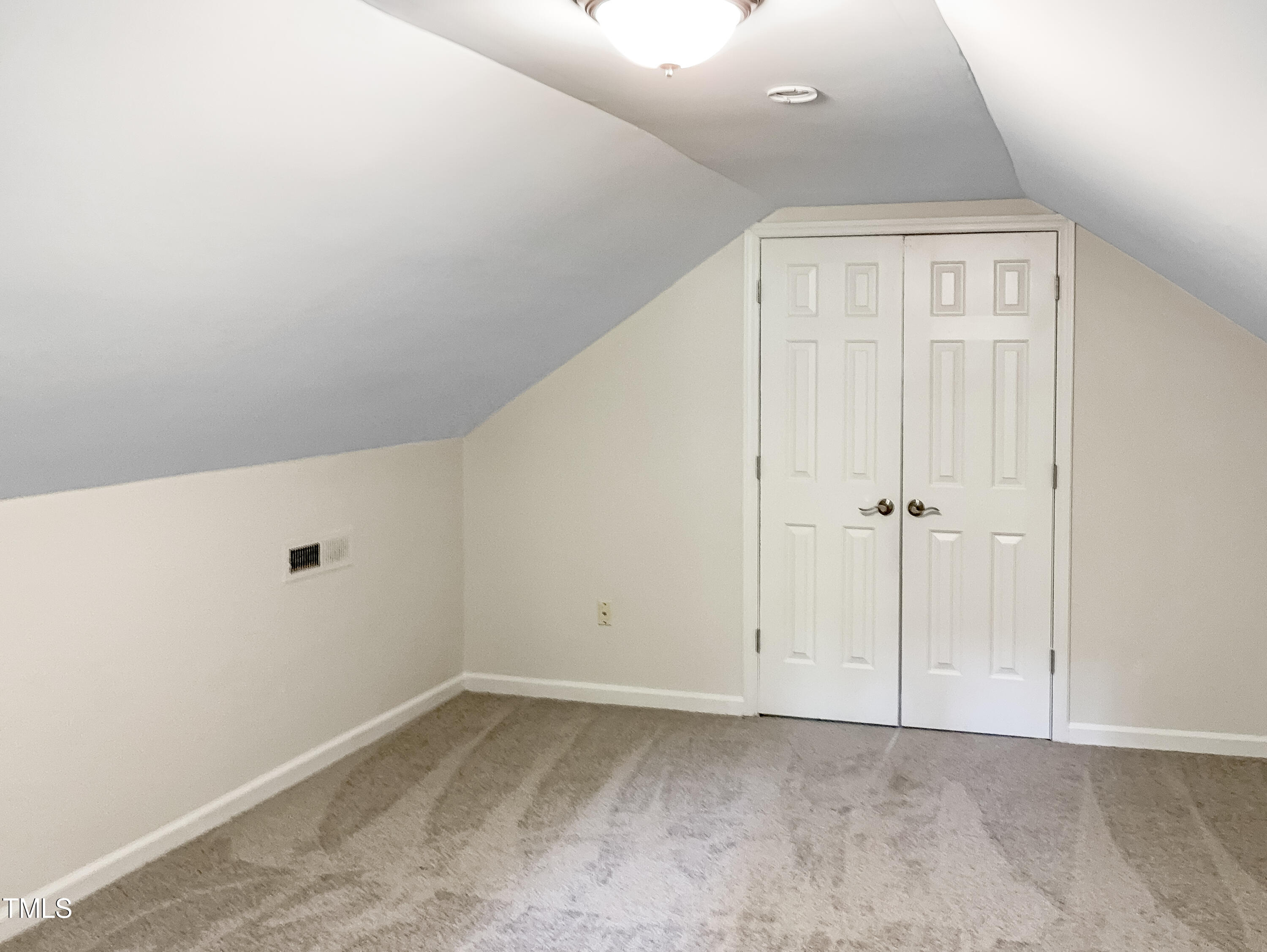 7220 Shellburne Drive Property Photo 13