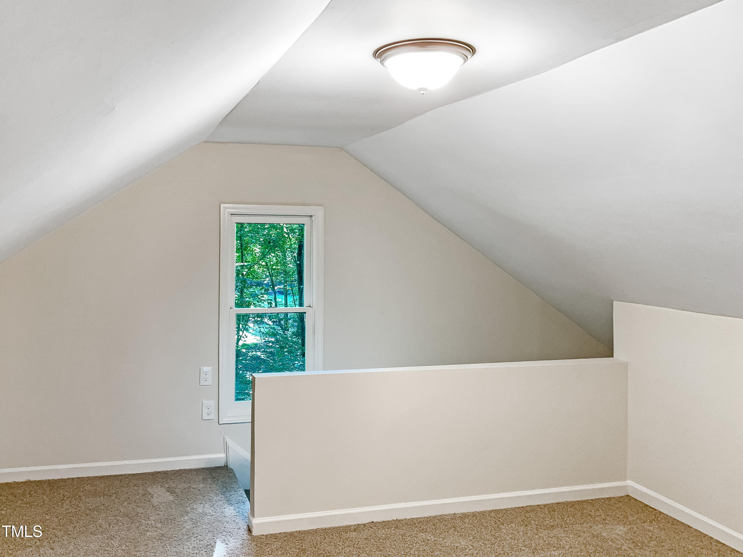 7220 Shellburne Drive Property Photo 14