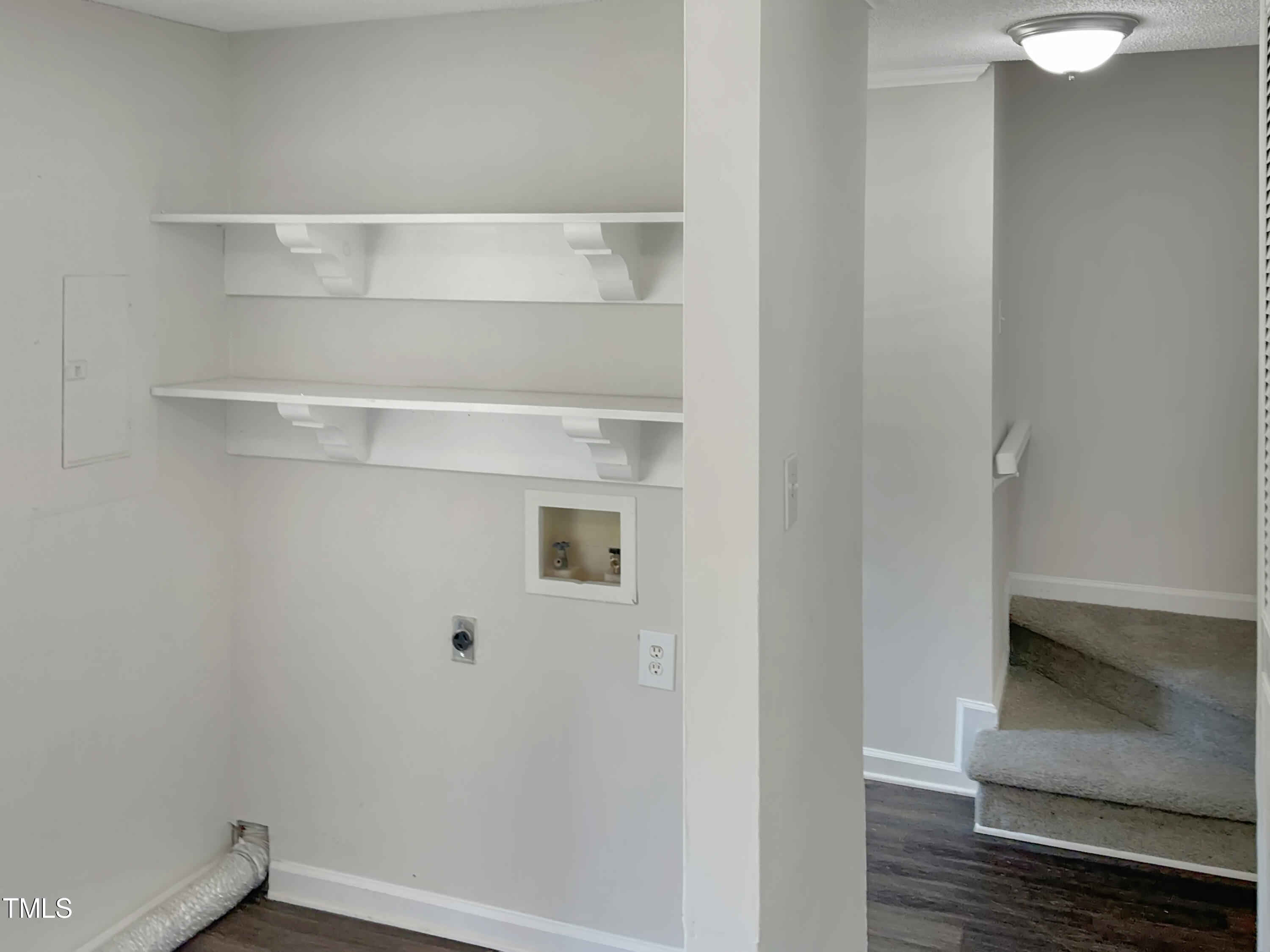 7220 Shellburne Drive Property Photo 19