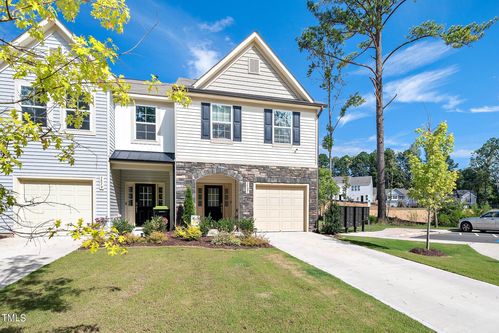 1521 Sunset Peak Way Property Photo