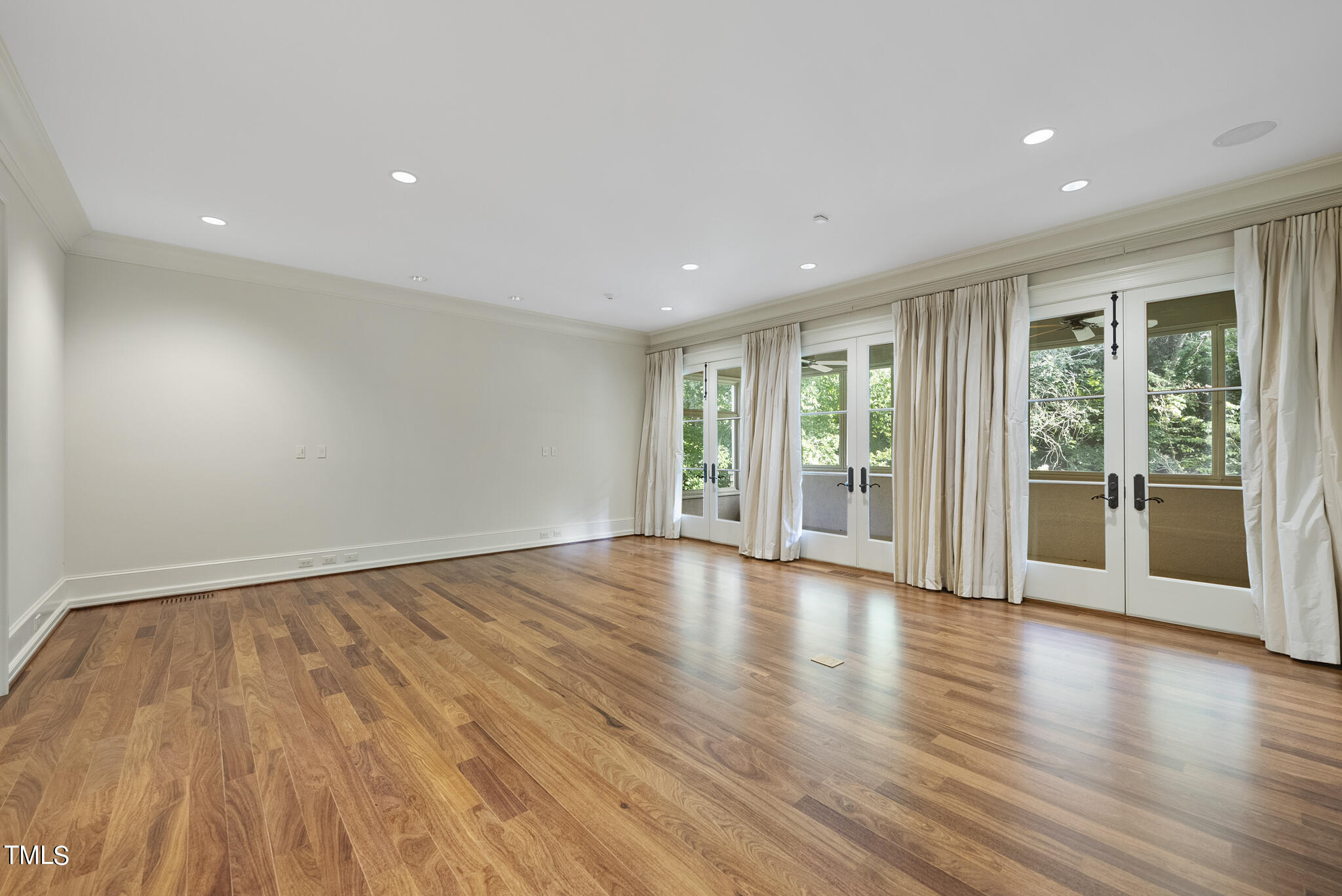 3319 White Oak Road Property Photo 17