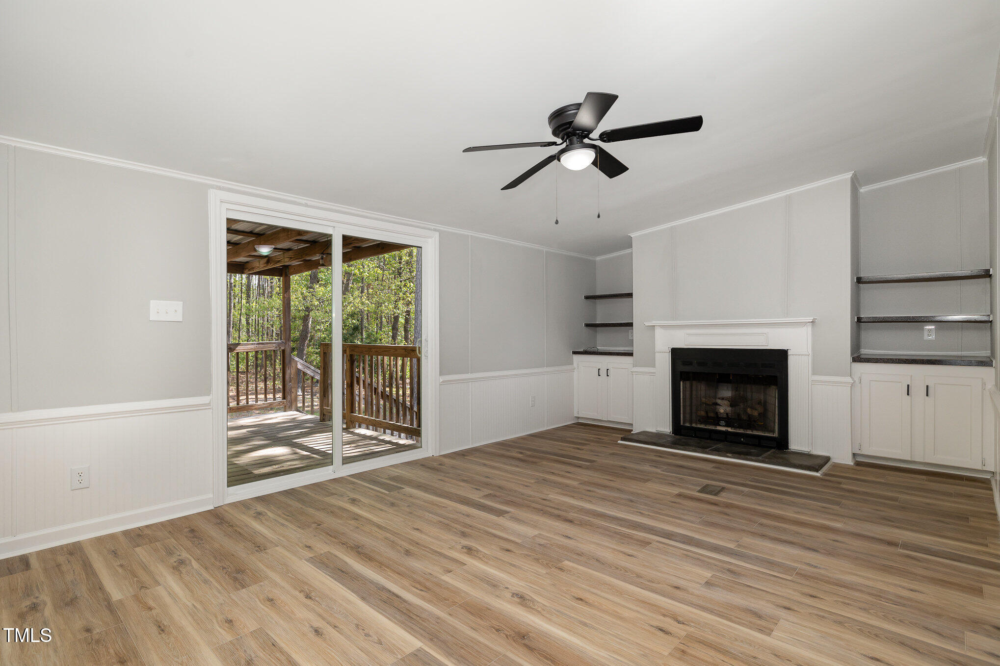 159 Kent Lane Property Photo 3