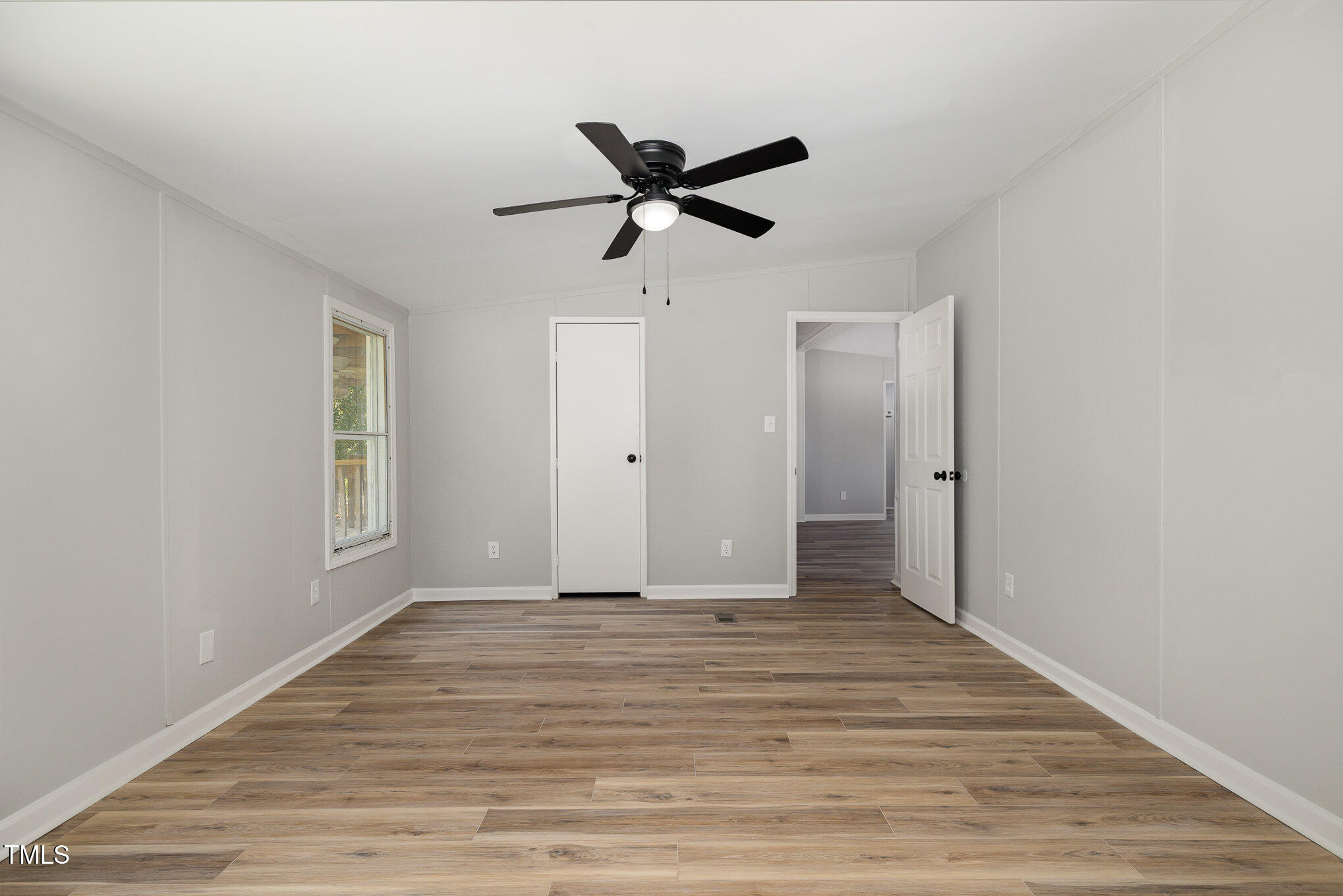 159 Kent Lane Property Photo 6