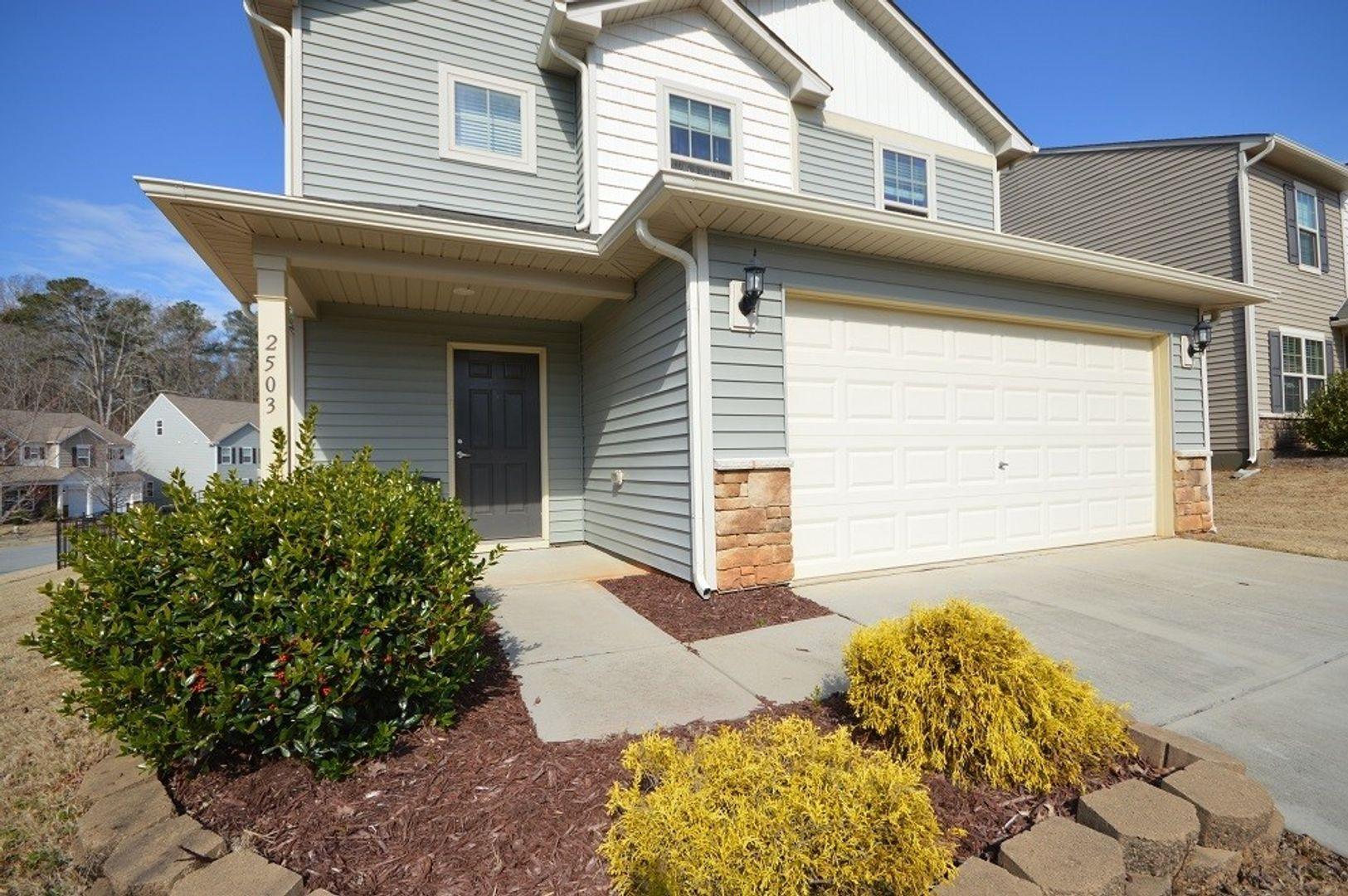 2503 Girvan Drive Property Photo 2