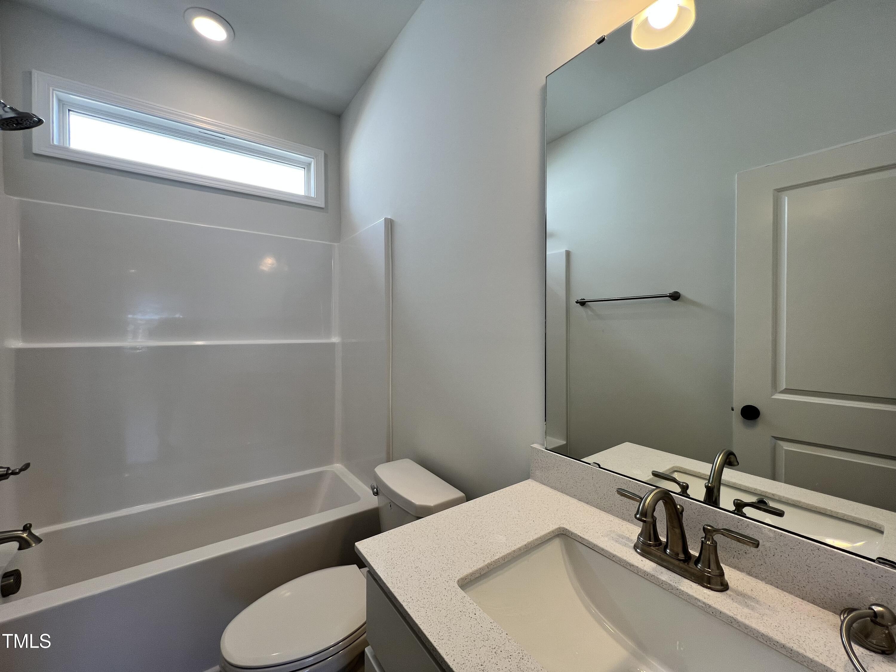 32 S Mistflower Street Property Photo 10
