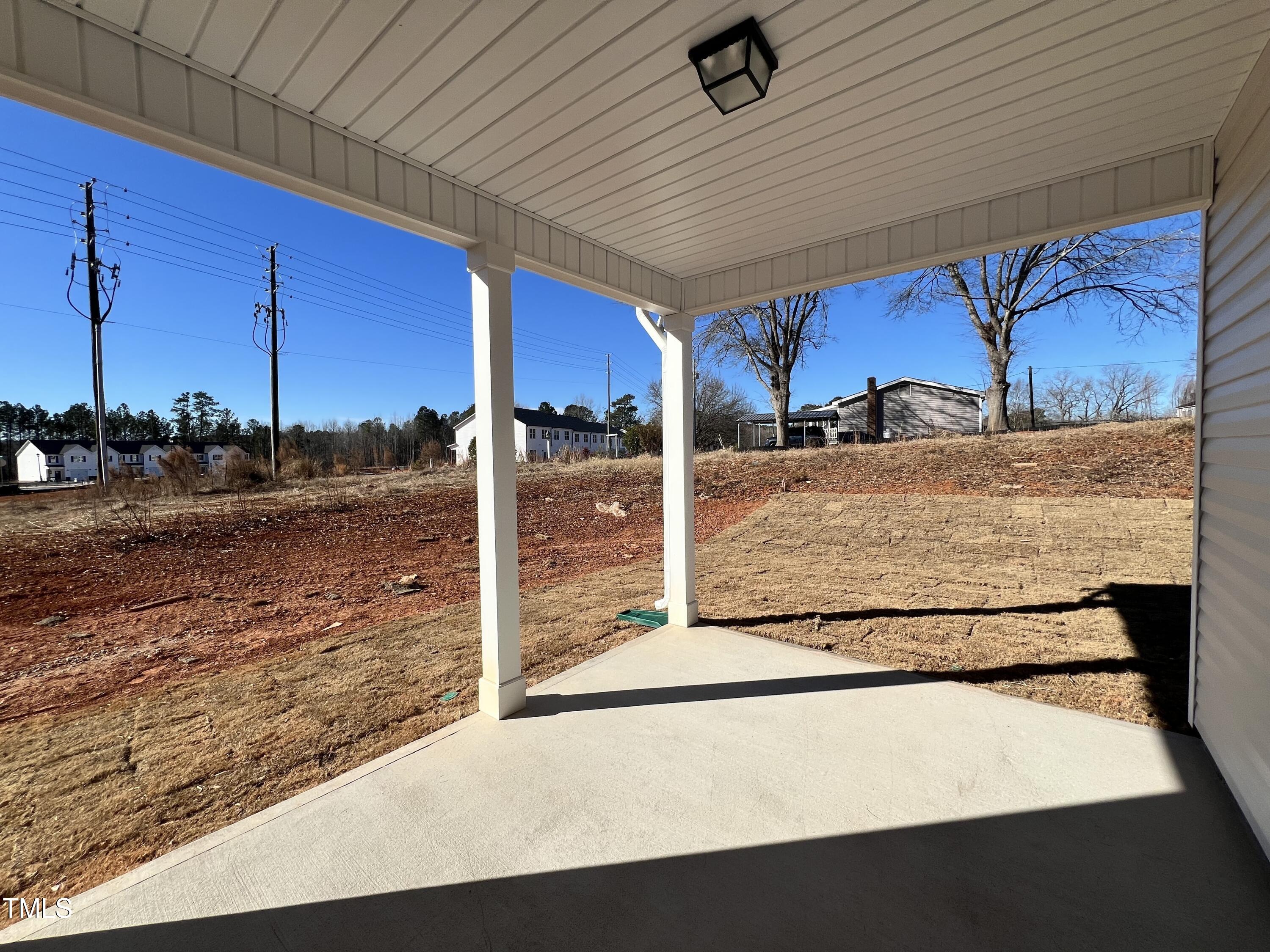 32 S Mistflower Street Property Photo 11