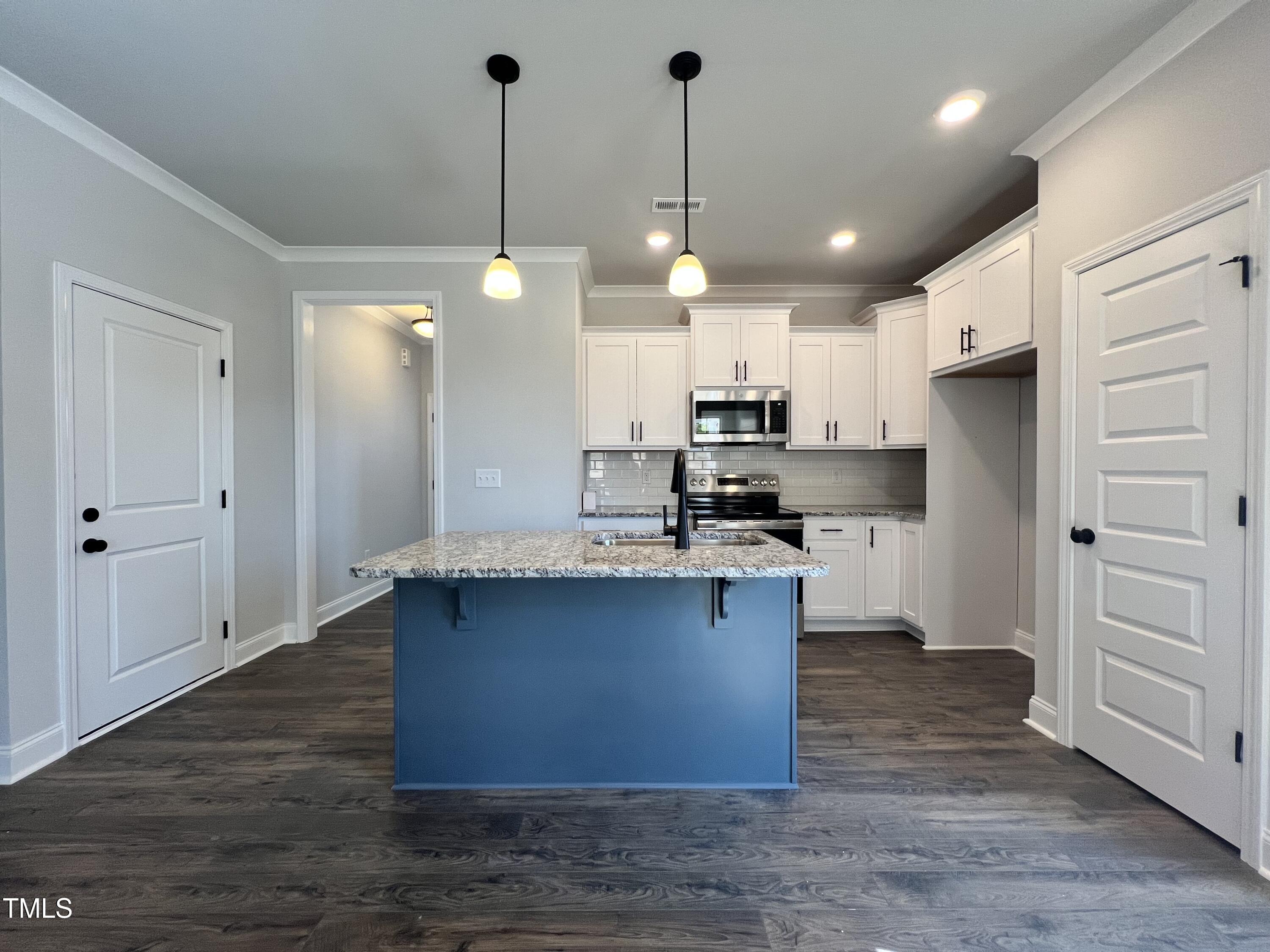 20 S Mistflower Street Property Photo 3