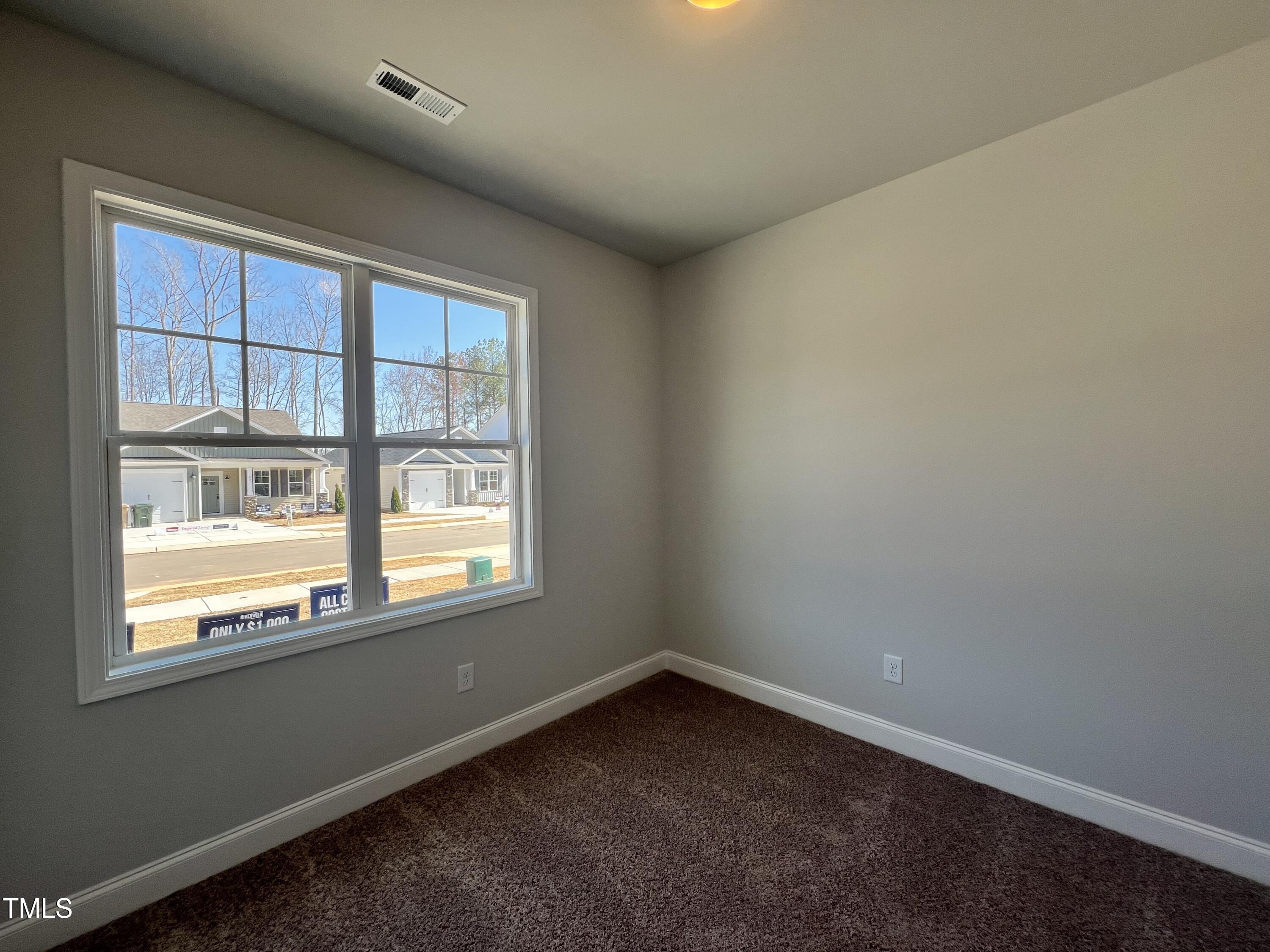 20 S Mistflower Street Property Photo 9