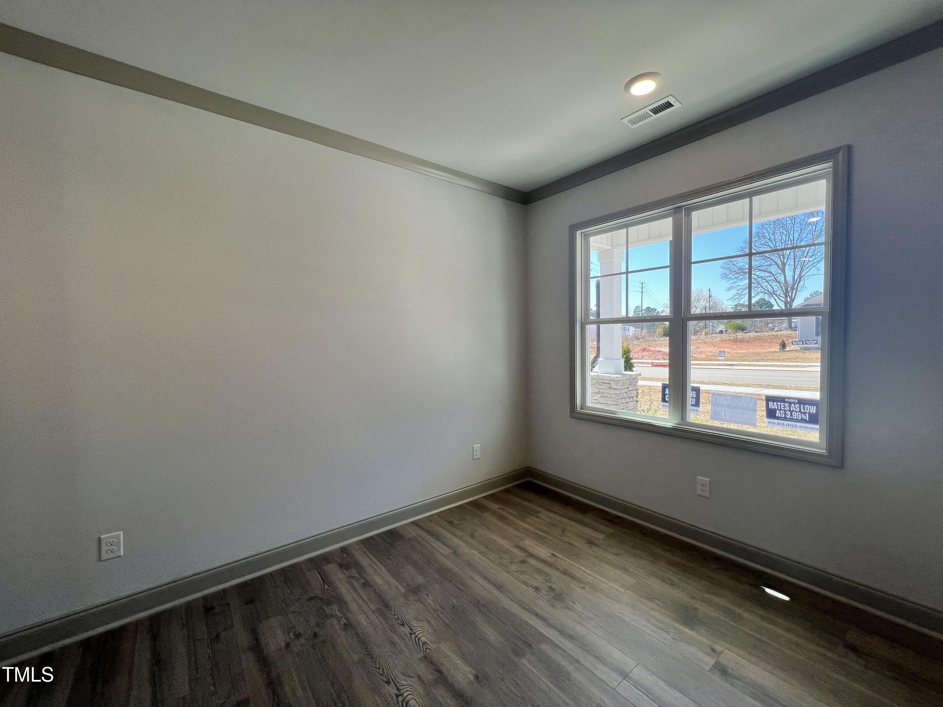 35 S Mistflower Street Property Photo 4