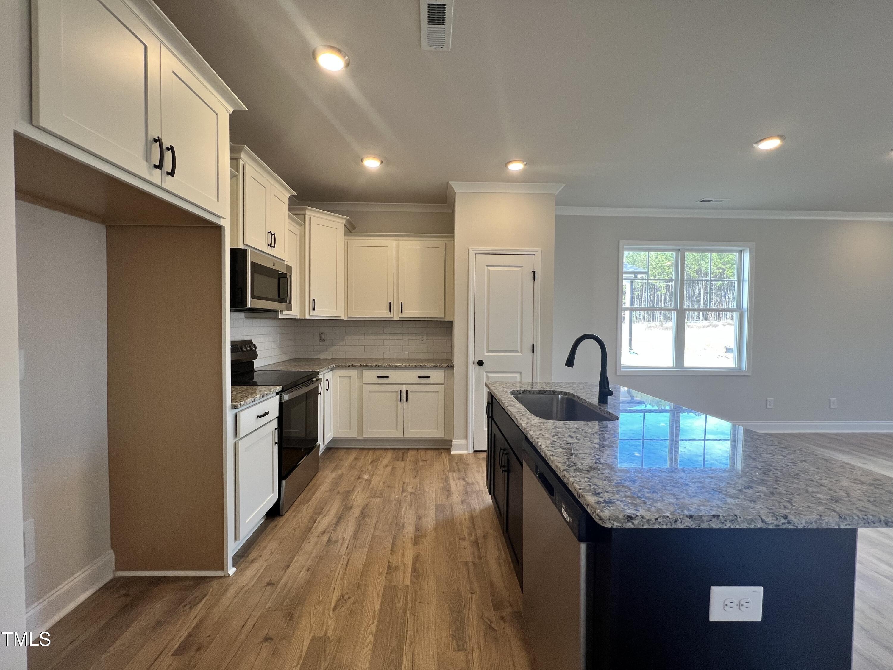 23 S Mistflower Street Property Photo 3