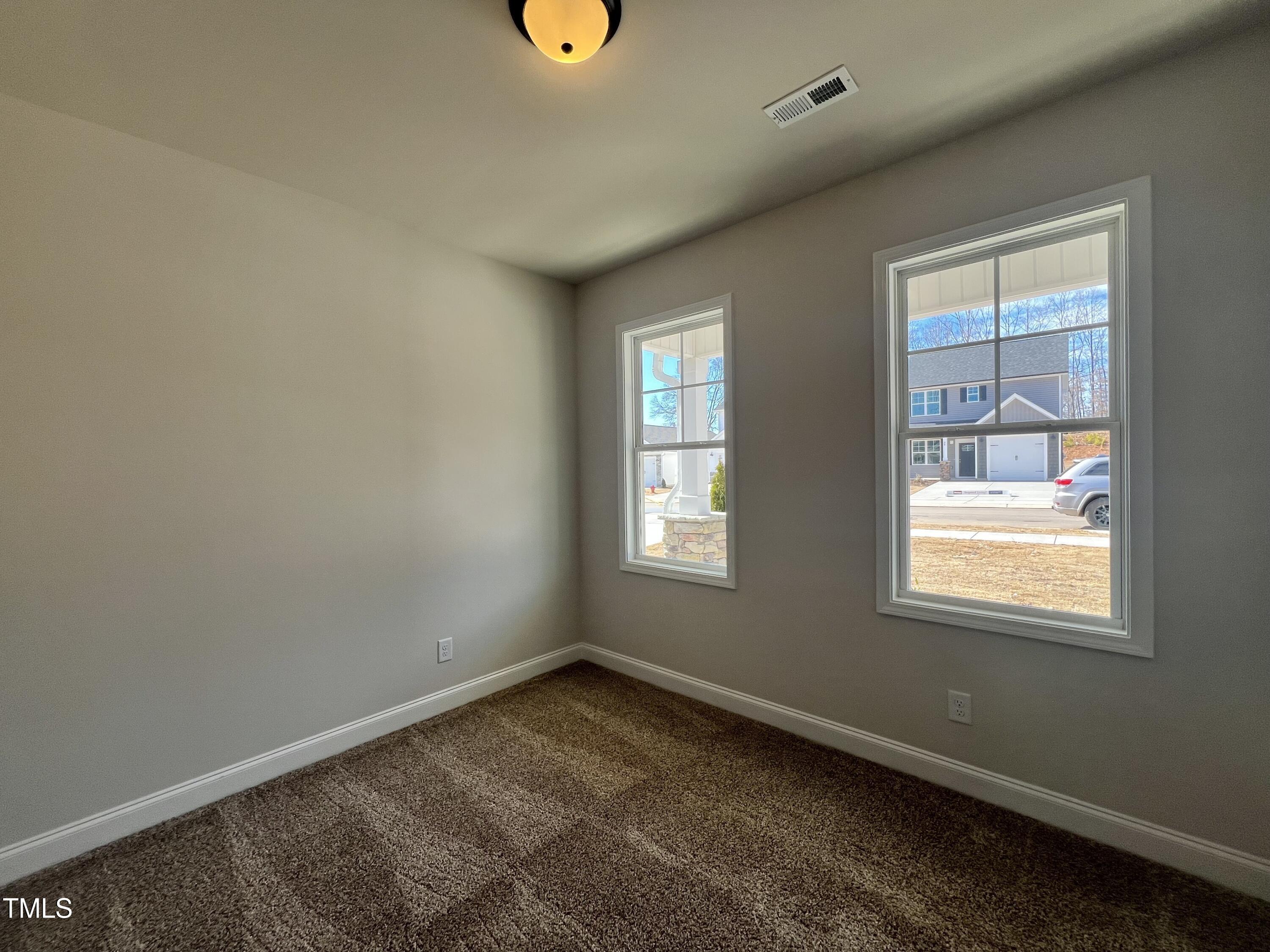 23 S Mistflower Street Property Photo 9