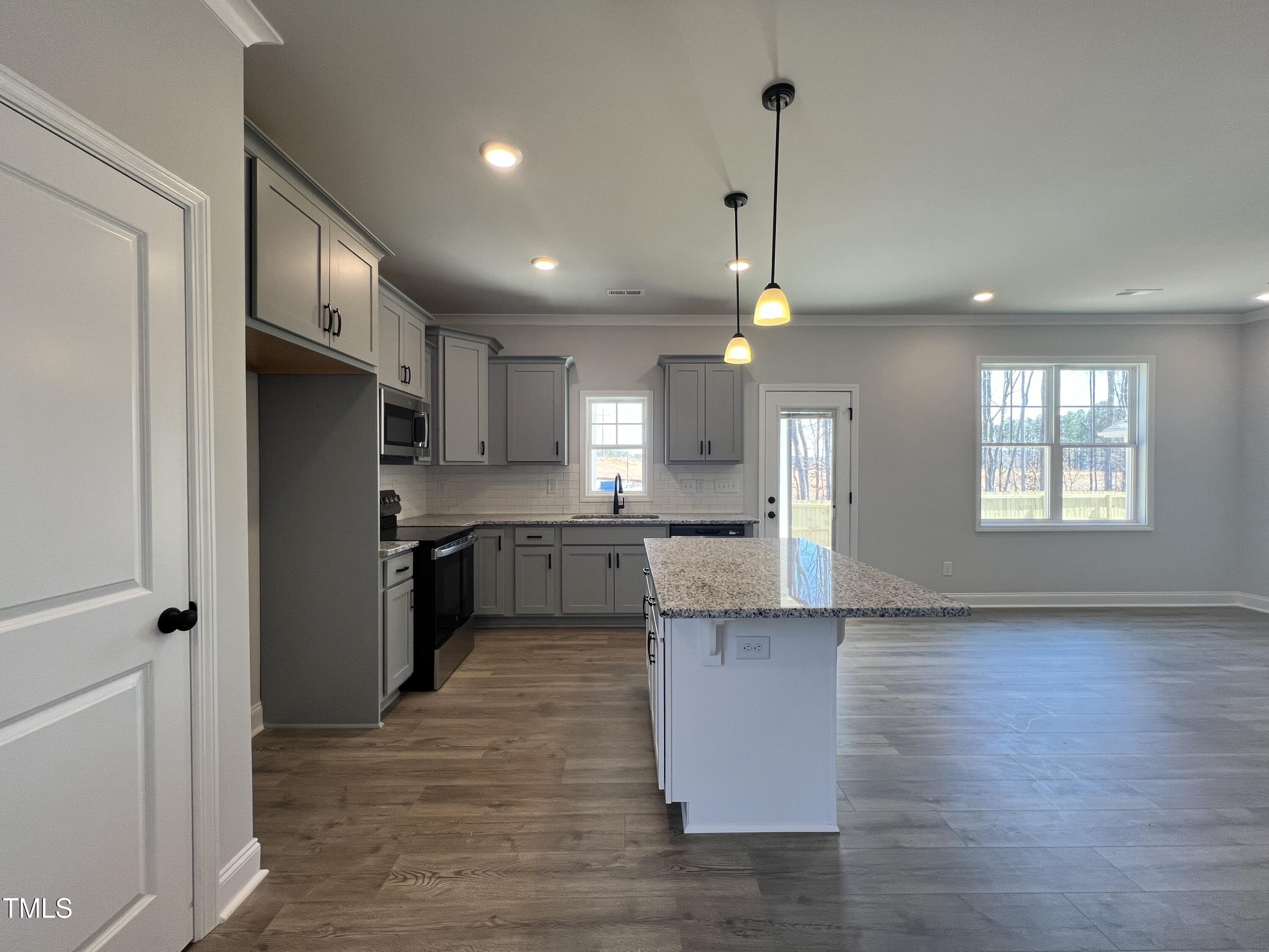 17 S Mistflower Street Property Photo 4