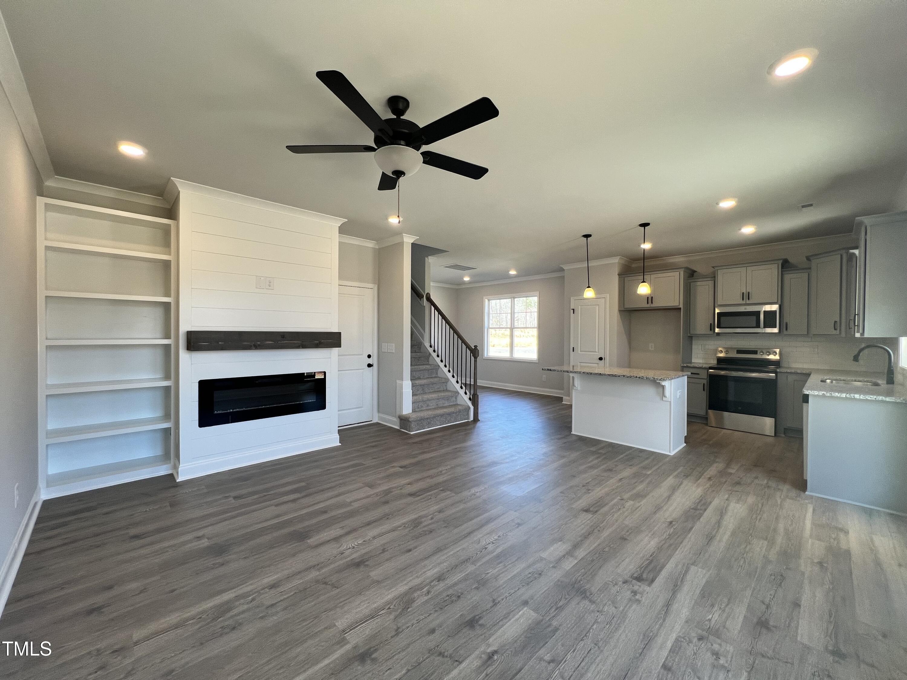 17 S Mistflower Street Property Photo 8
