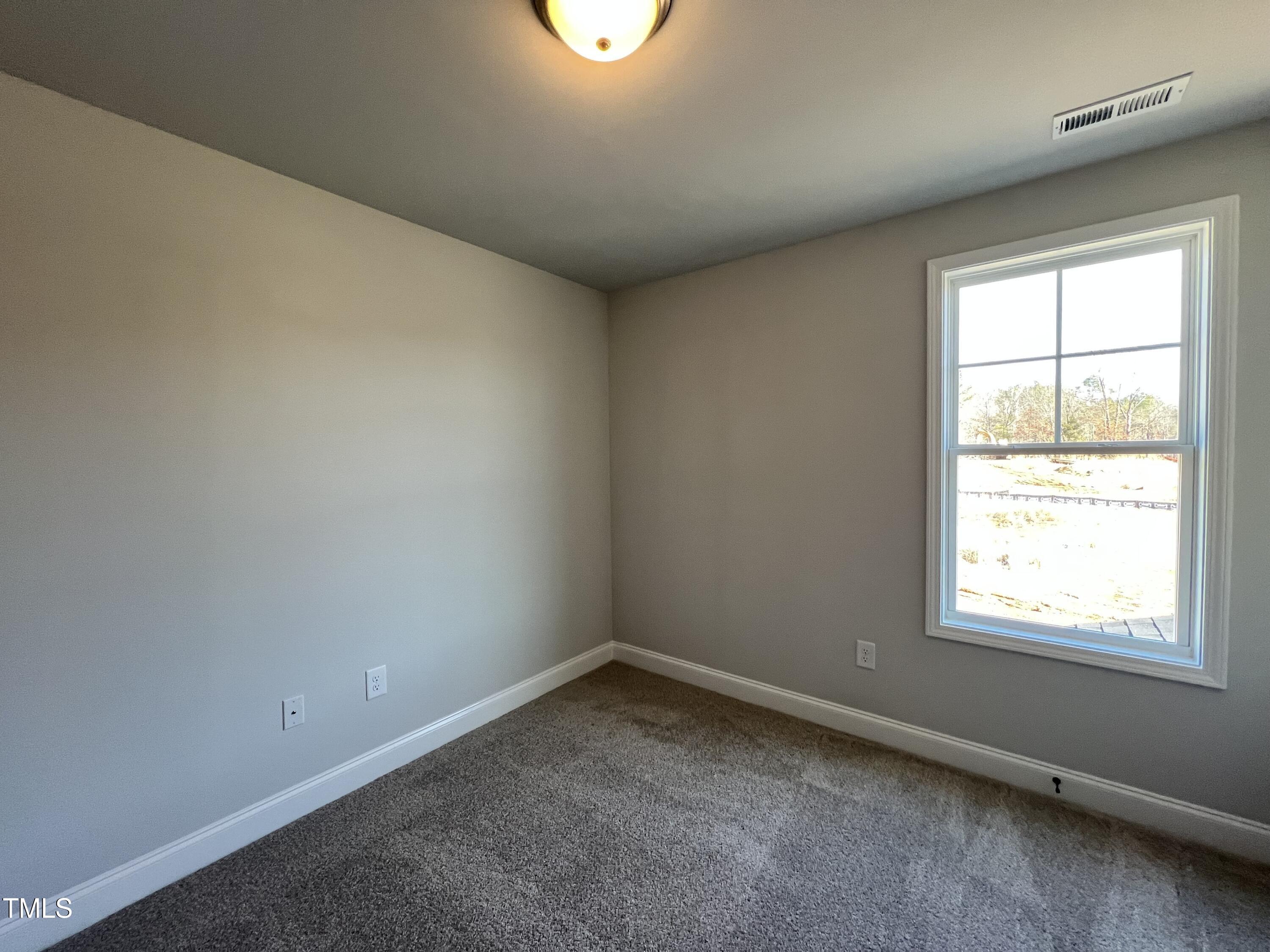 232 Bluejay Street Property Photo 9