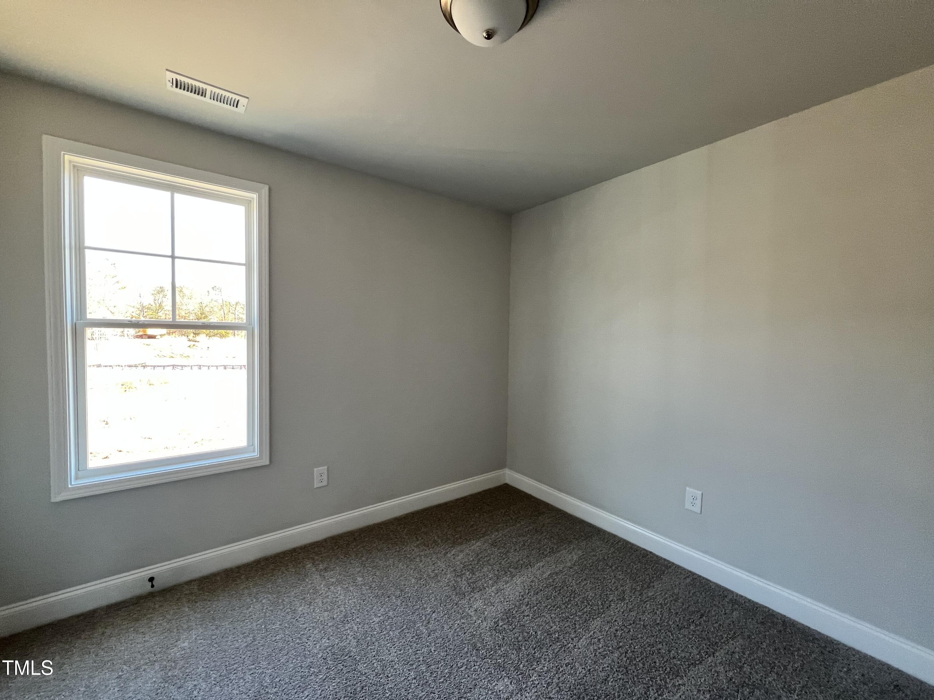232 Bluejay Street Property Photo 10