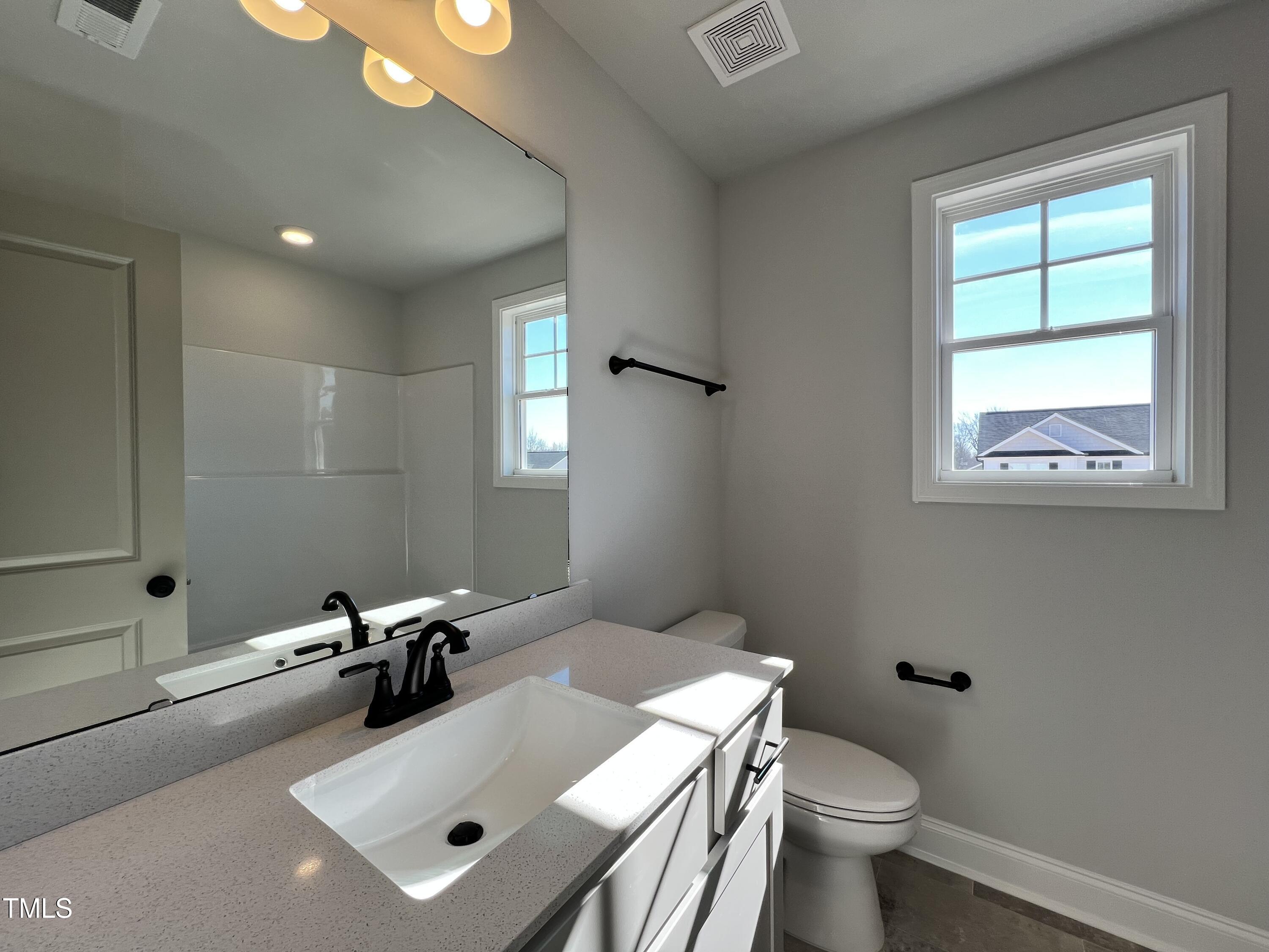 232 Bluejay Street Property Photo 12