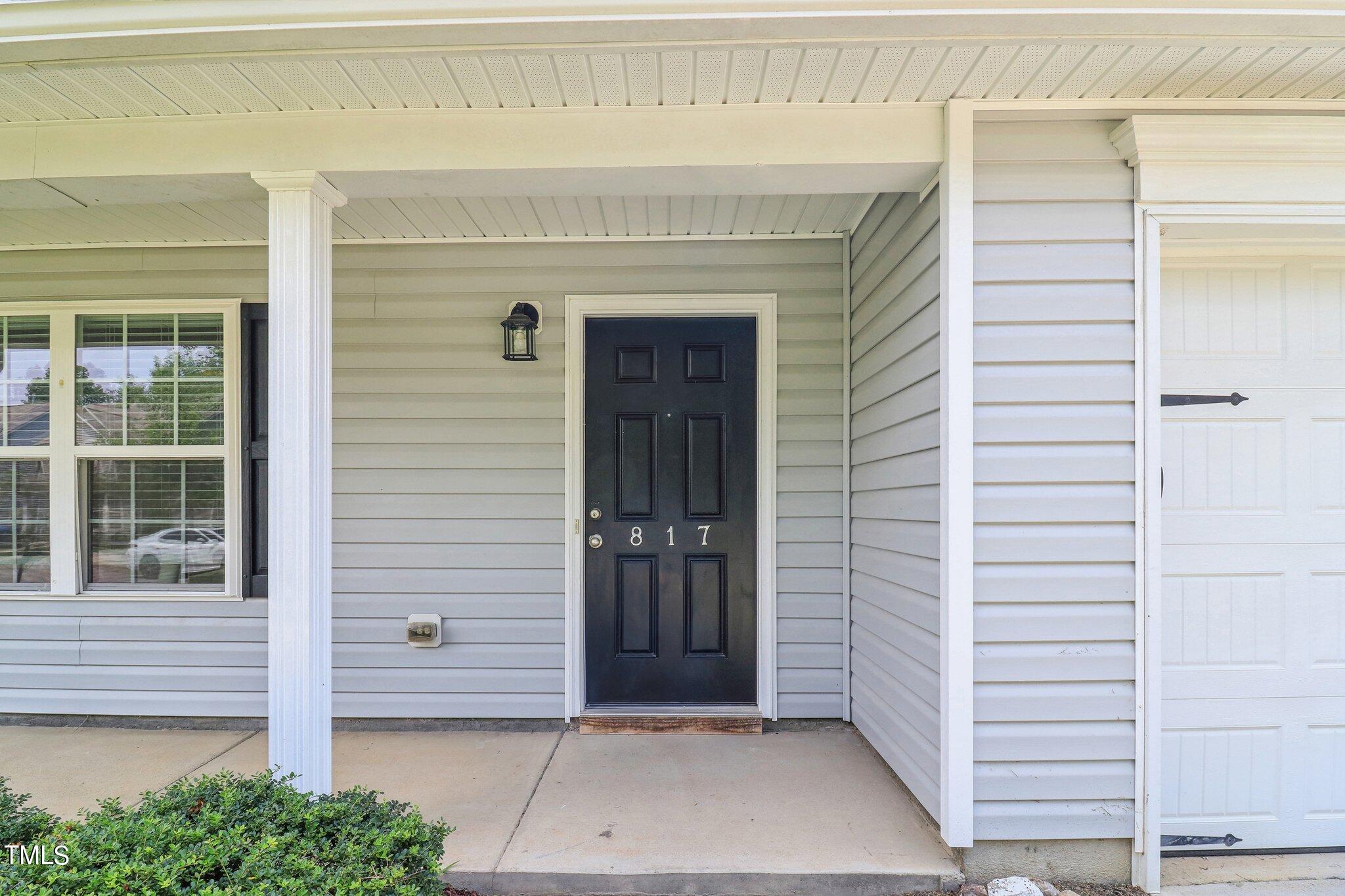 817 Leatherstone Lane Property Photo 4