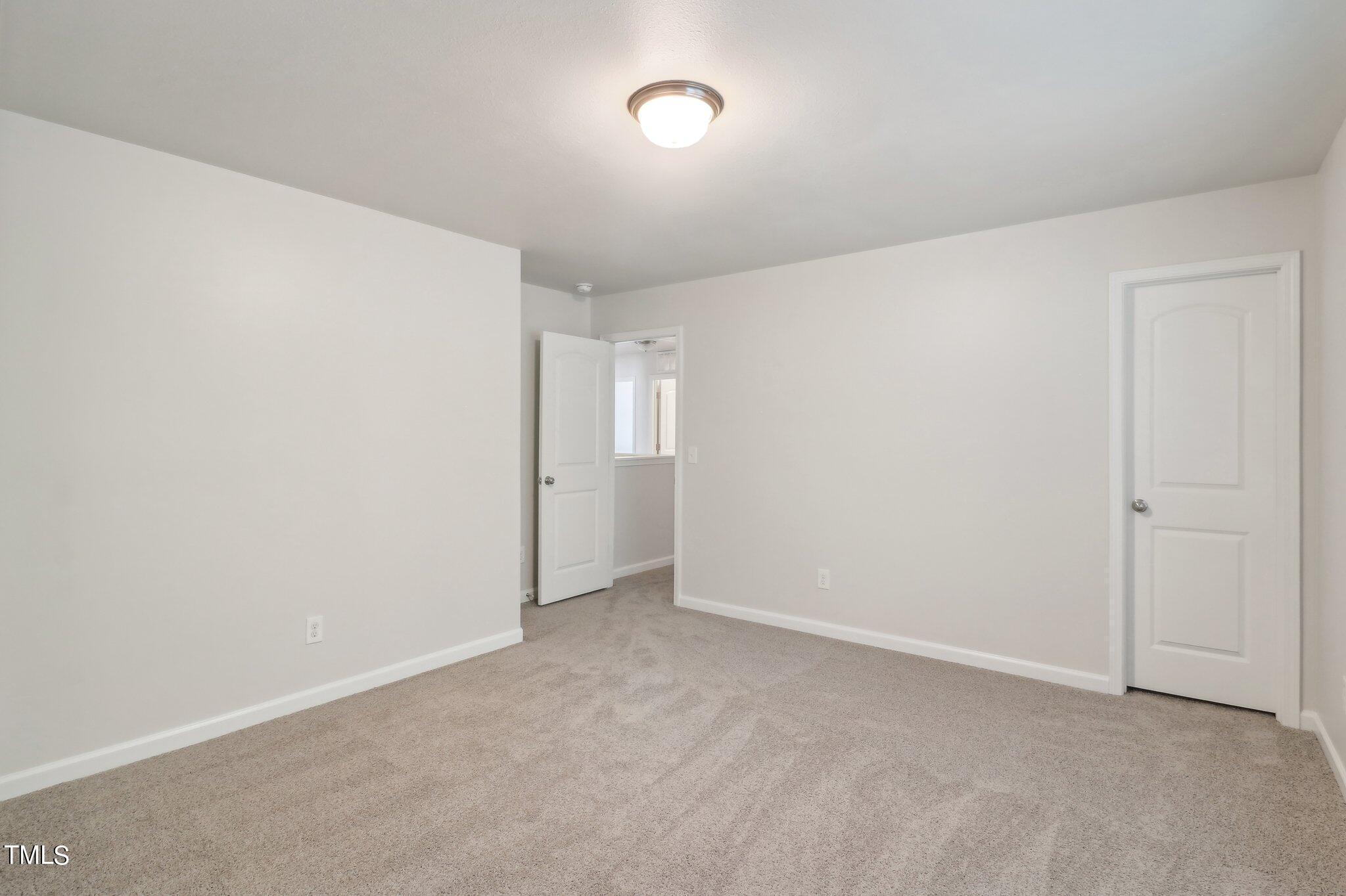 817 Leatherstone Lane Property Photo 33
