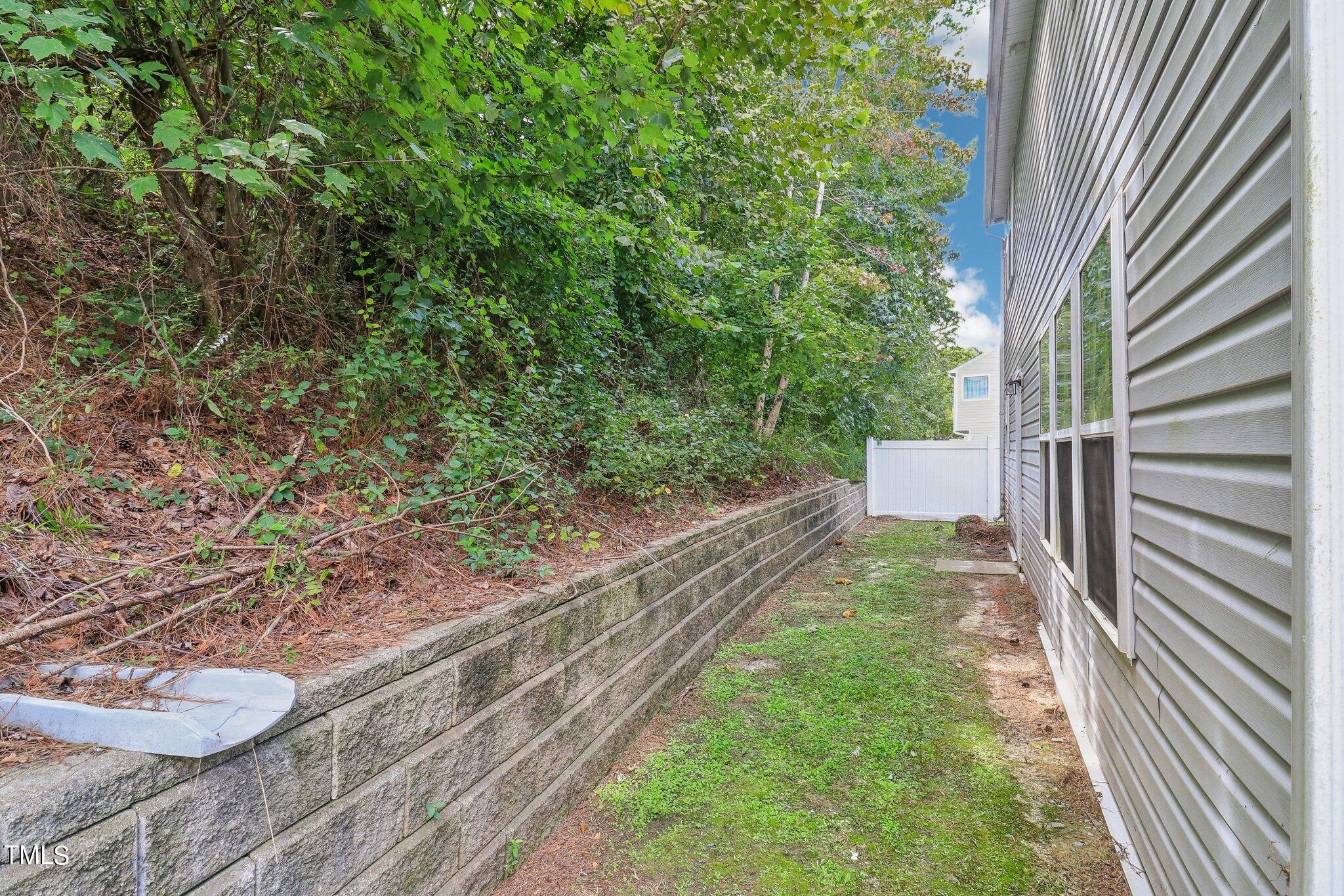 817 Leatherstone Lane Property Photo 35