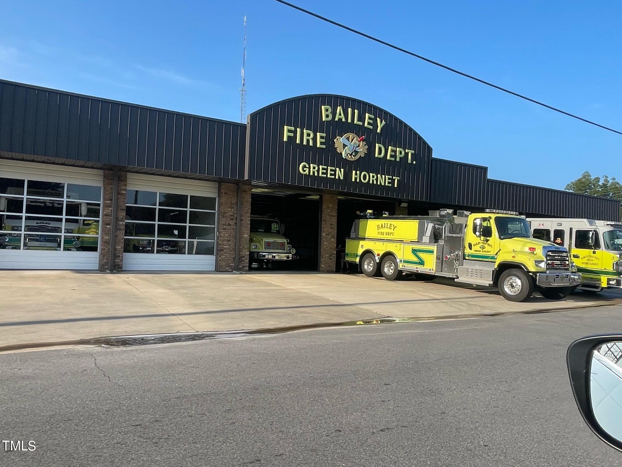 8400 Shallow Creek Trail Property Photo 28