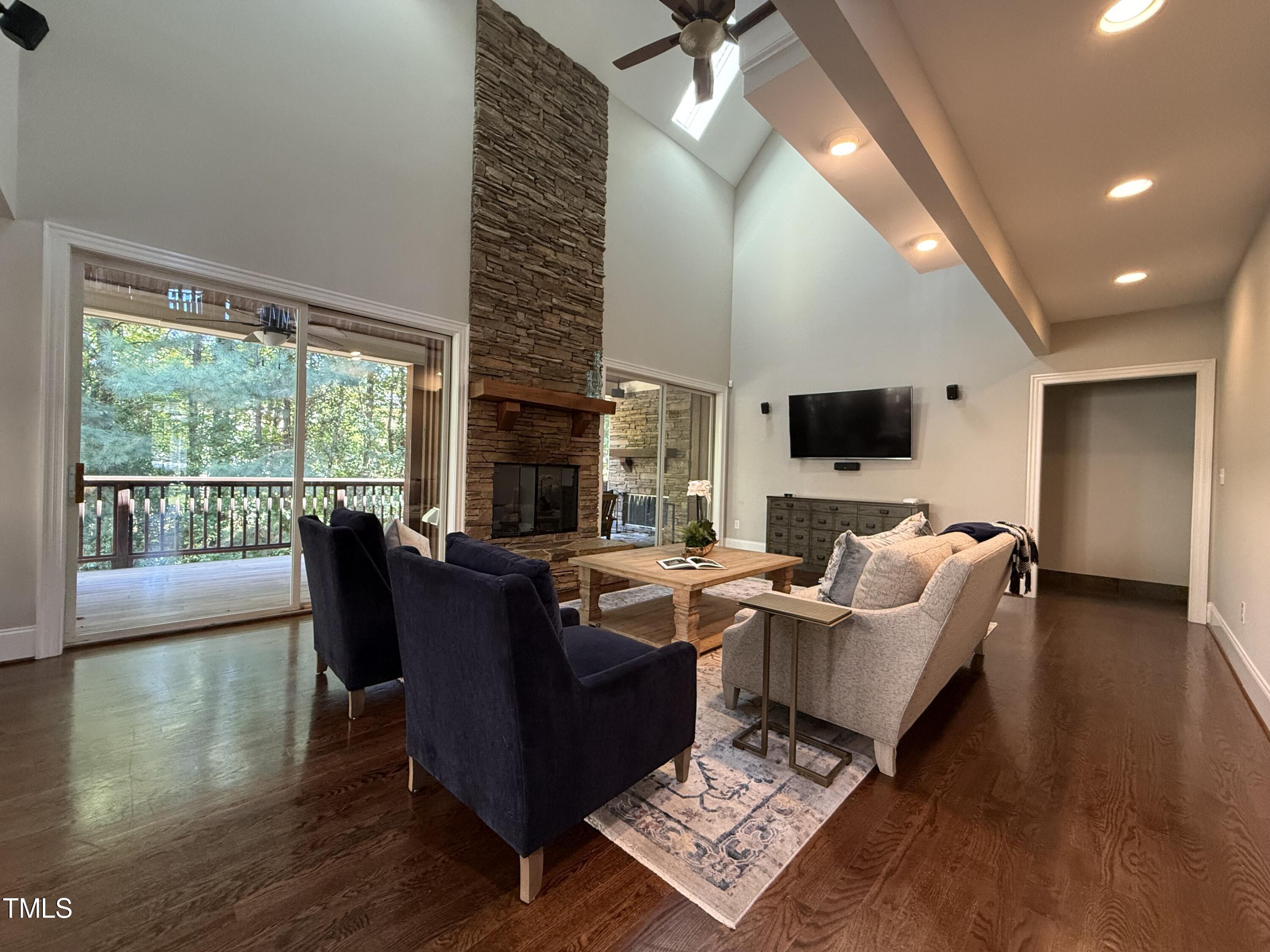 113 Witheridge Court Property Photo 15