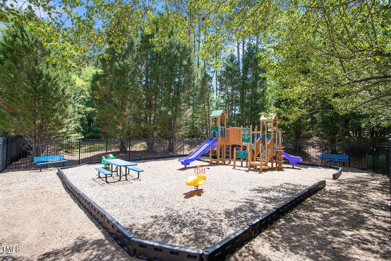 113 Witheridge Court Property Photo 73