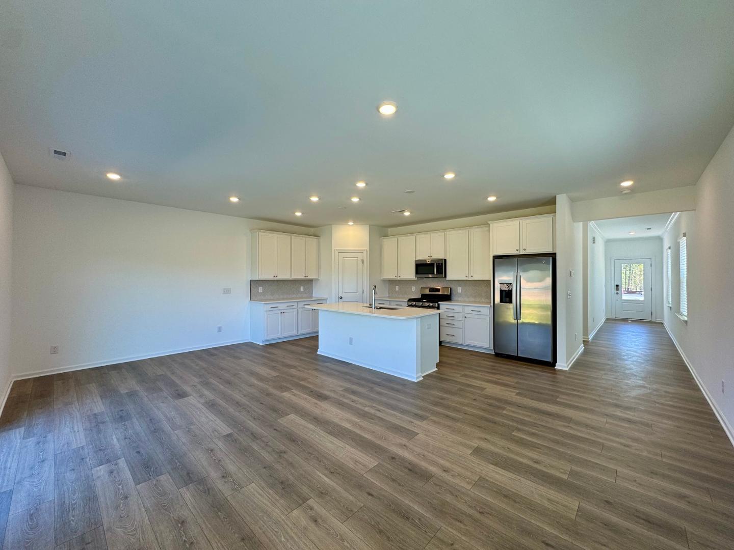 212 Sweetbay Tree Drive Property Photo 6