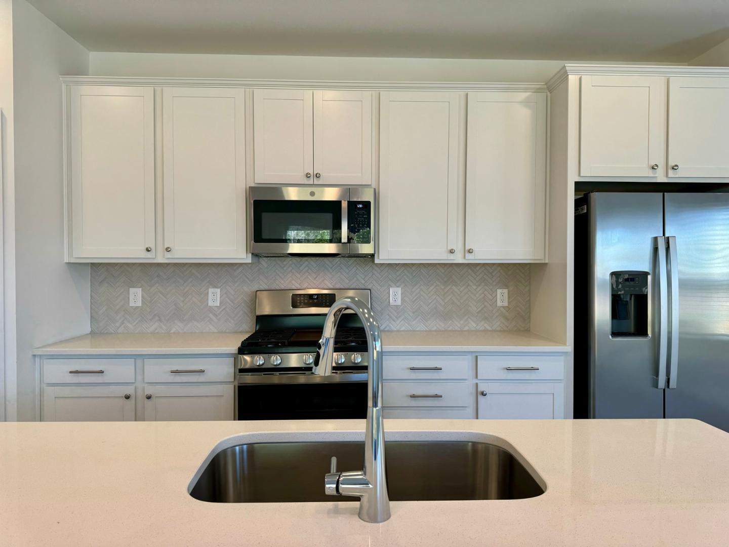 212 Sweetbay Tree Drive Property Photo 11