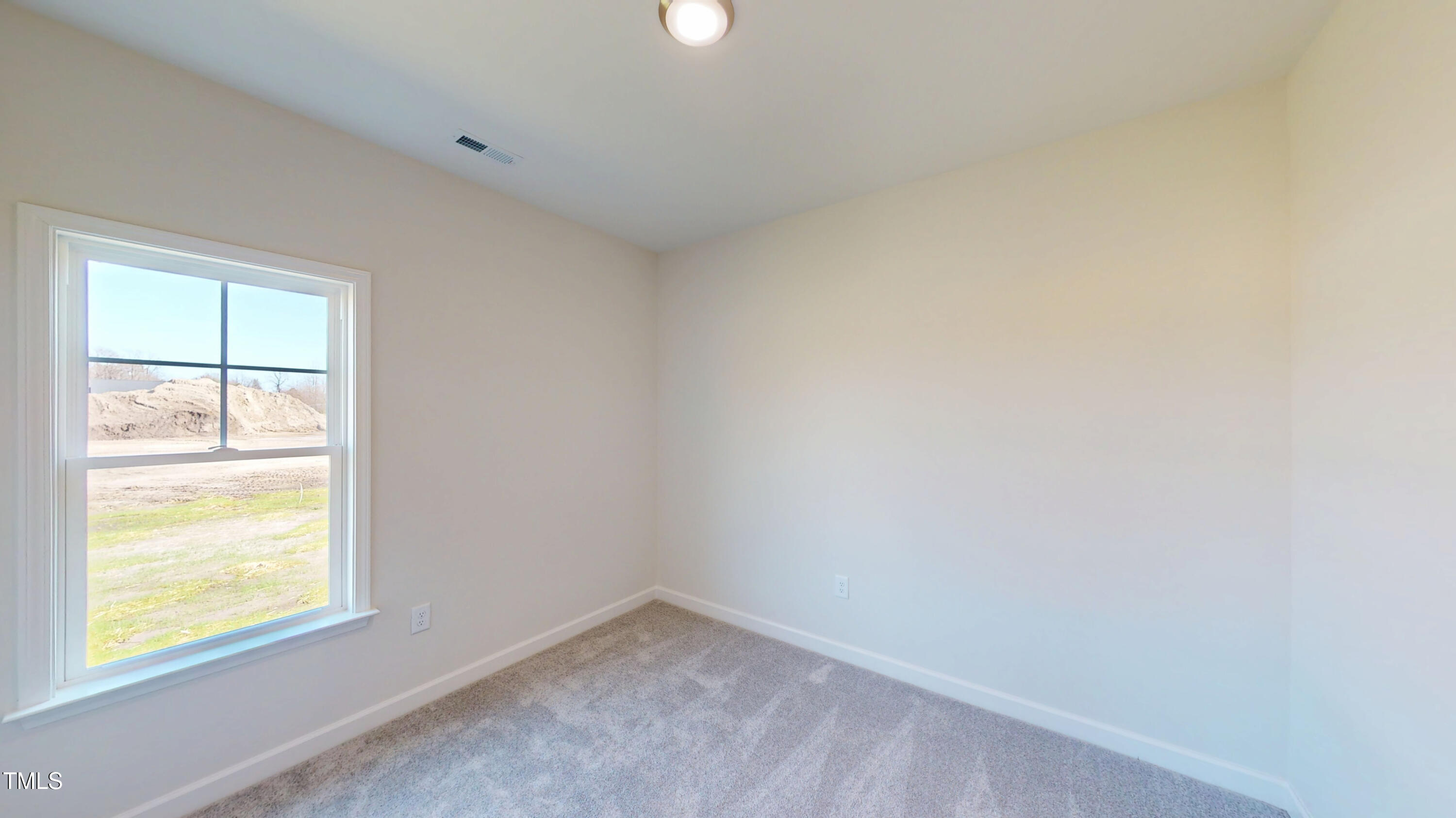 100 E Sillinger Drive Property Photo 28