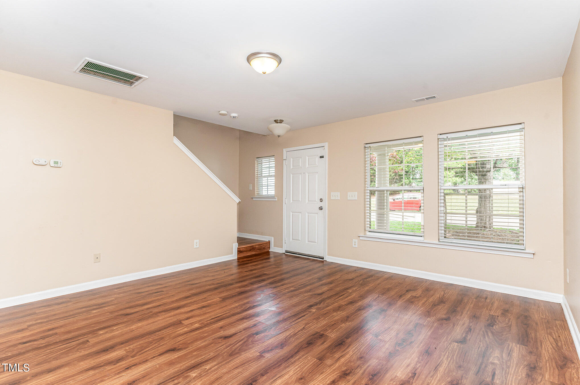 2537 Quarry Ridge Lane Property Photo 5