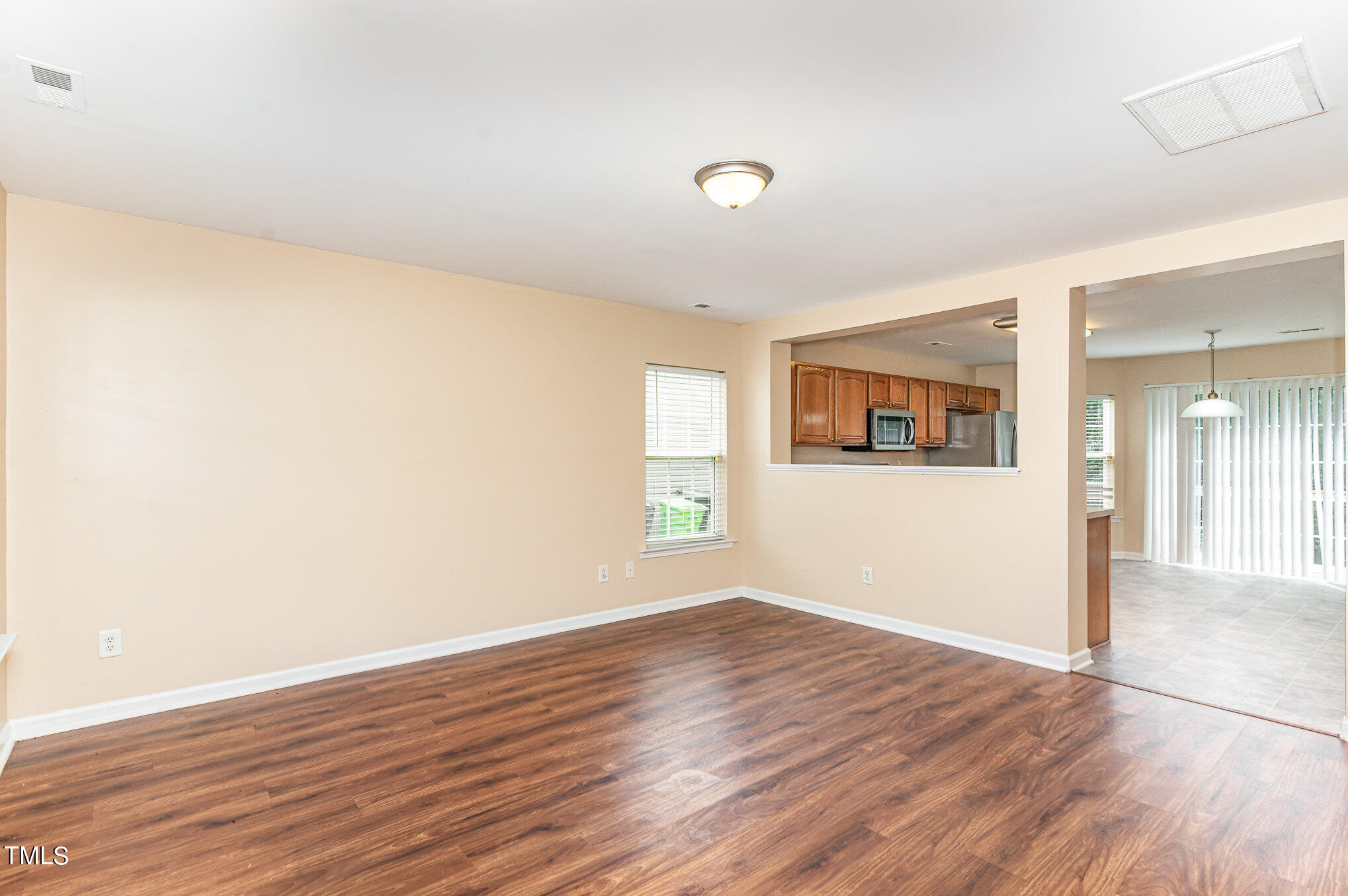2537 Quarry Ridge Lane Property Photo 8
