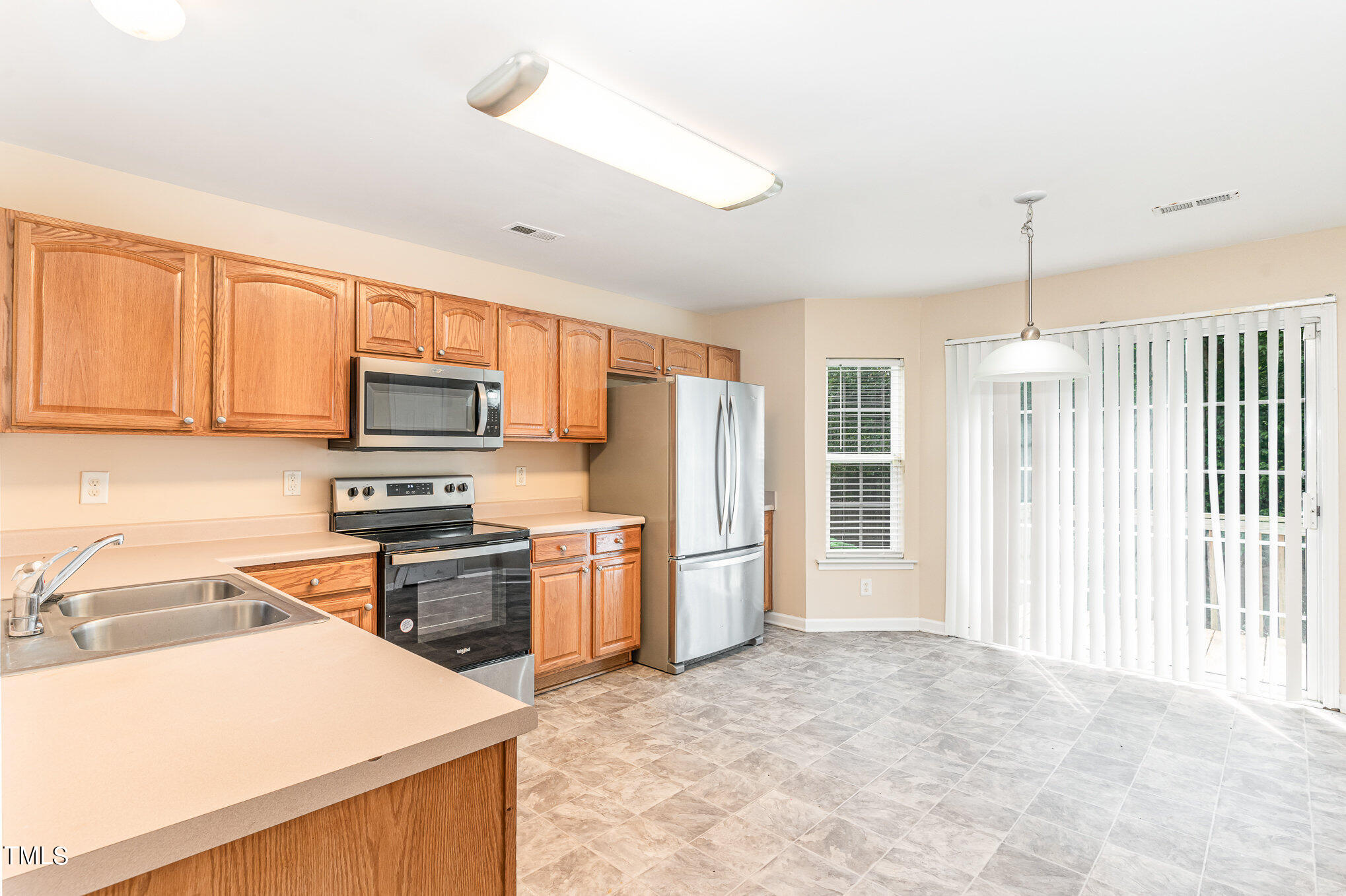 2537 Quarry Ridge Lane Property Photo 11