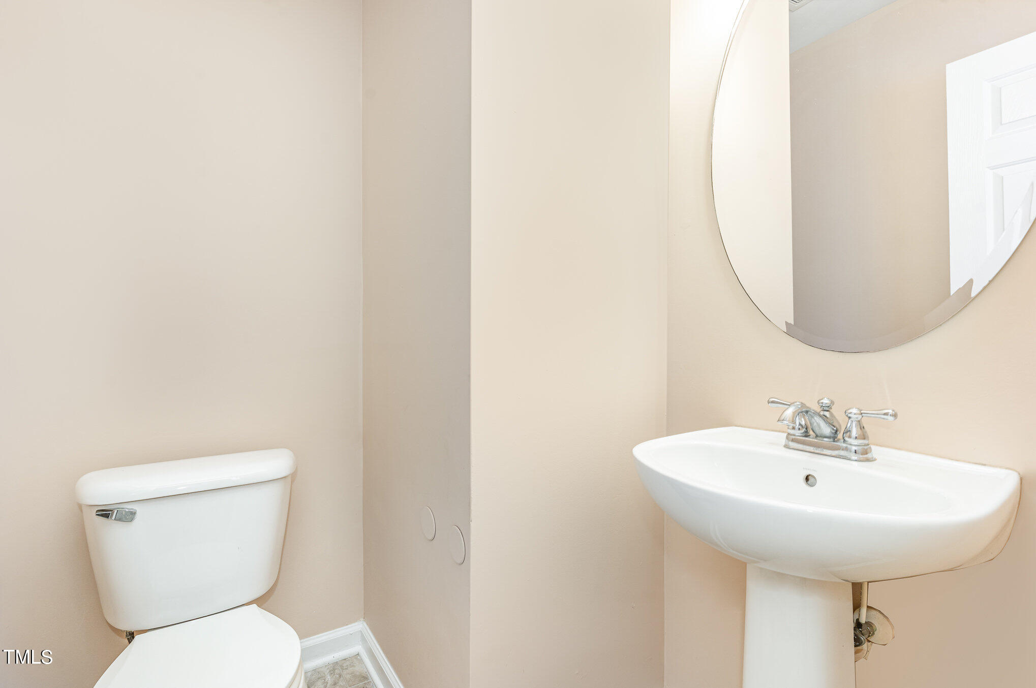 2537 Quarry Ridge Lane Property Photo 14