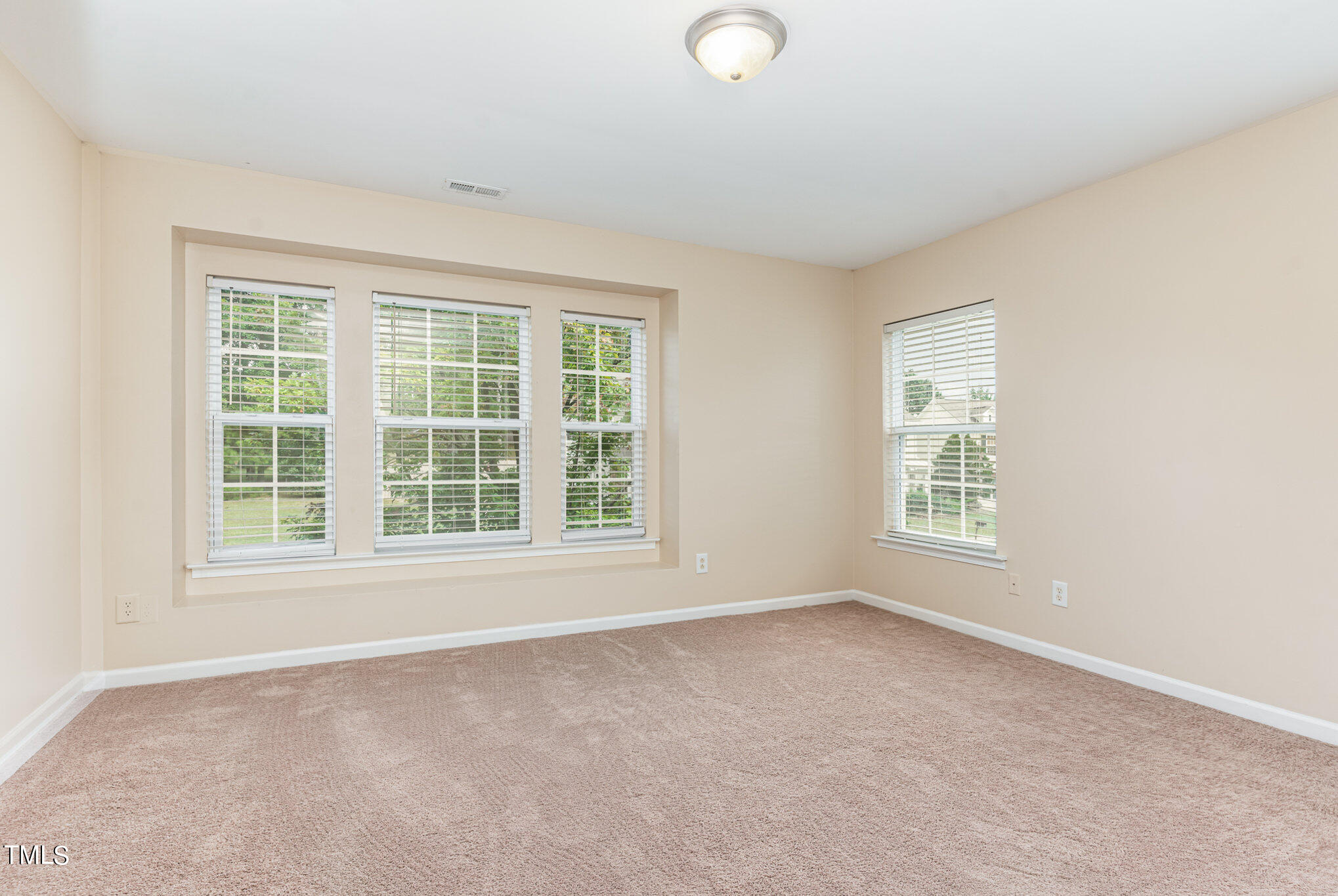 2537 Quarry Ridge Lane Property Photo 15