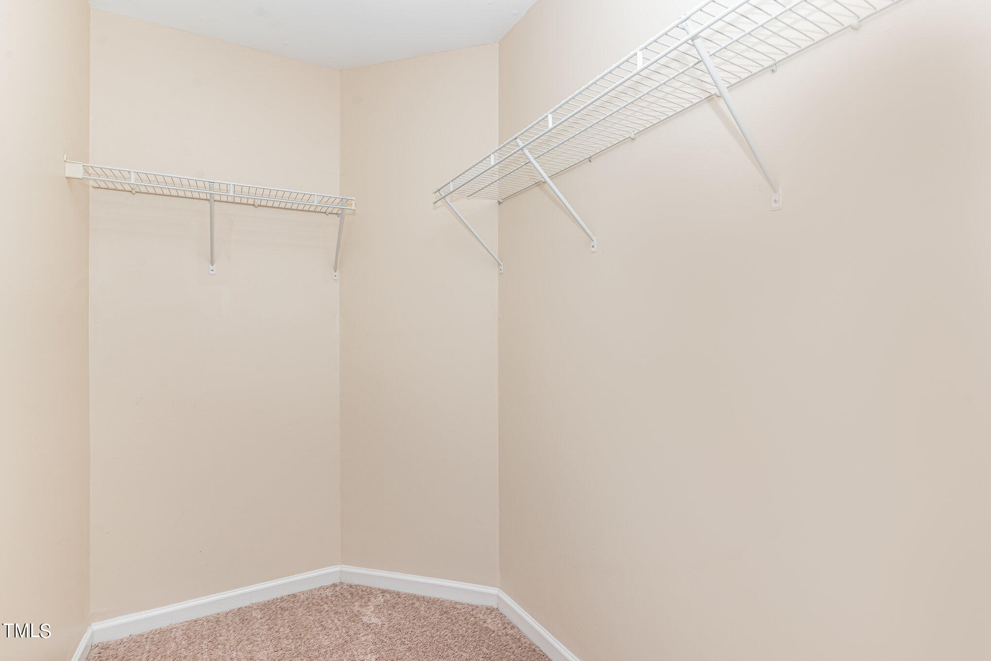 2537 Quarry Ridge Lane Property Photo 17