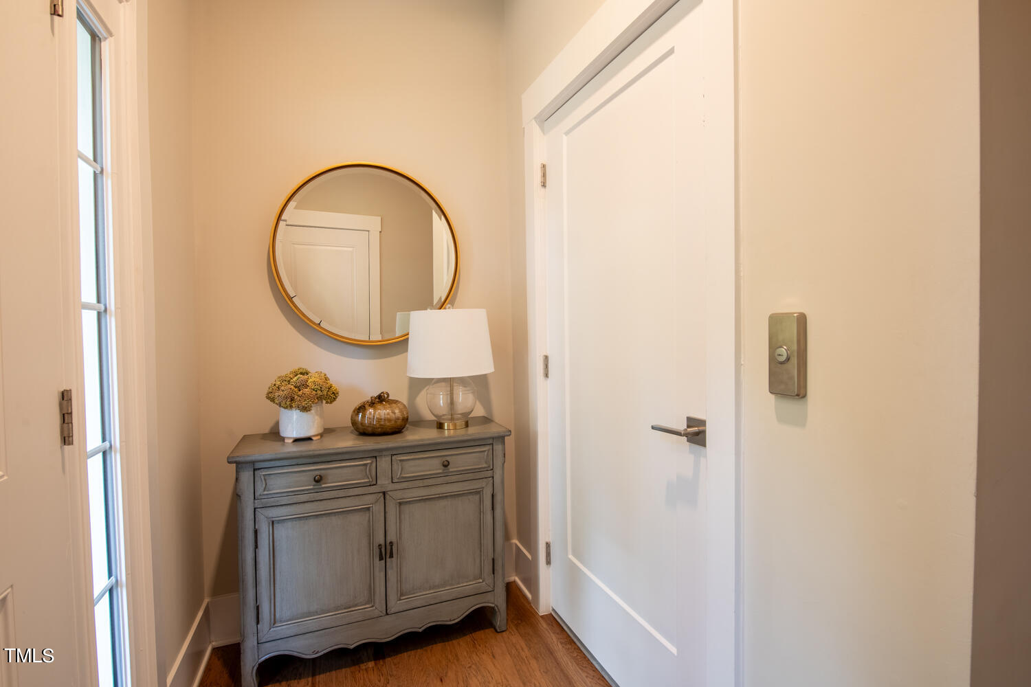 10330 Sablewood Drive # 213 Property Photo 5
