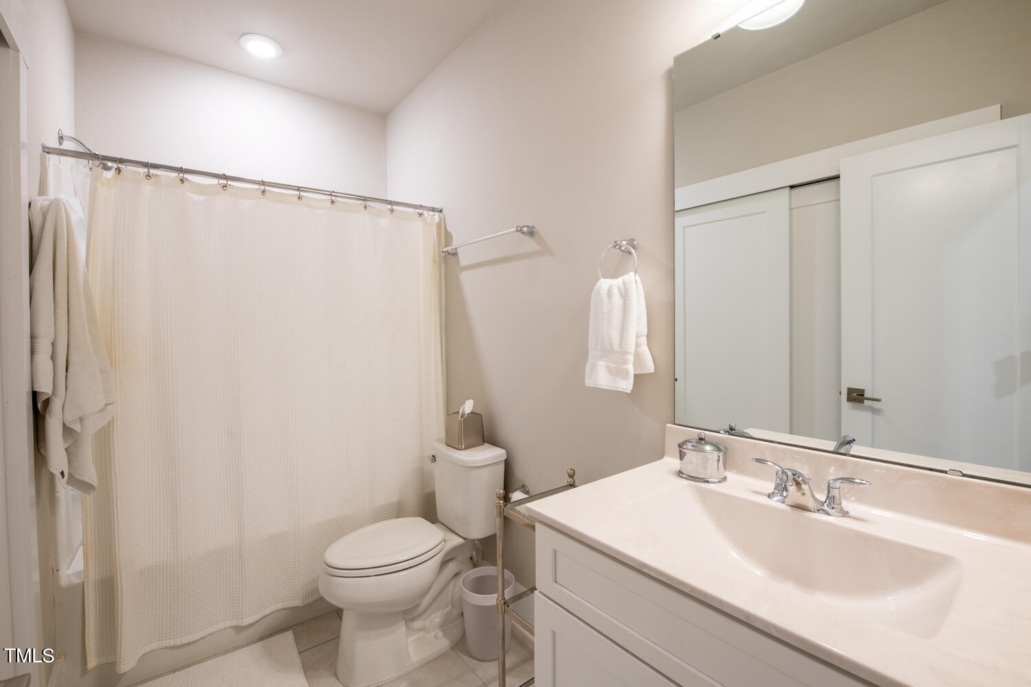 10330 Sablewood Drive # 213 Property Photo 28