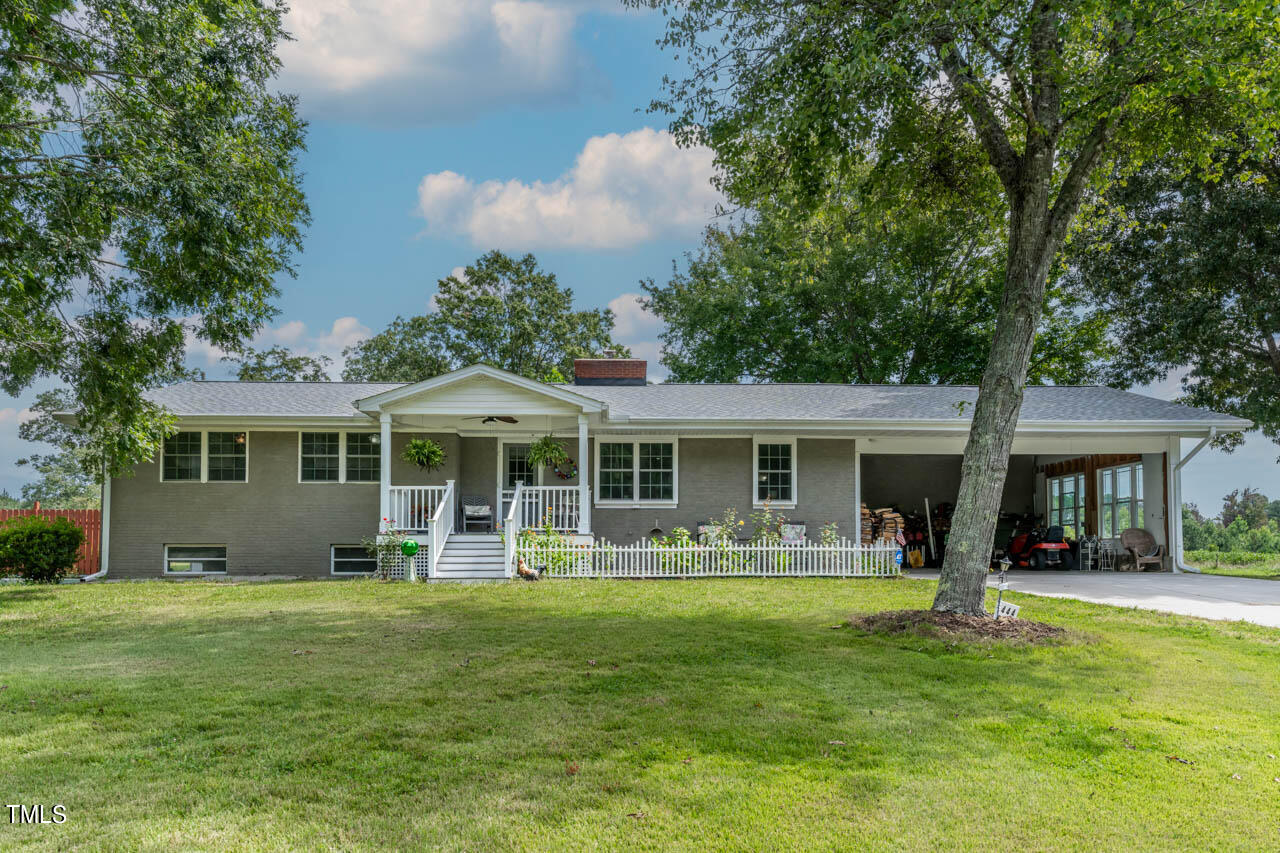 444 Barnette Road Property Photo 4