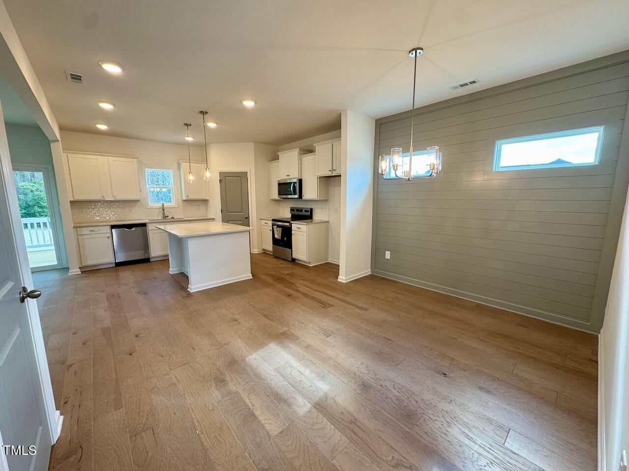 199 Grand Griffon Way Property Photo 11