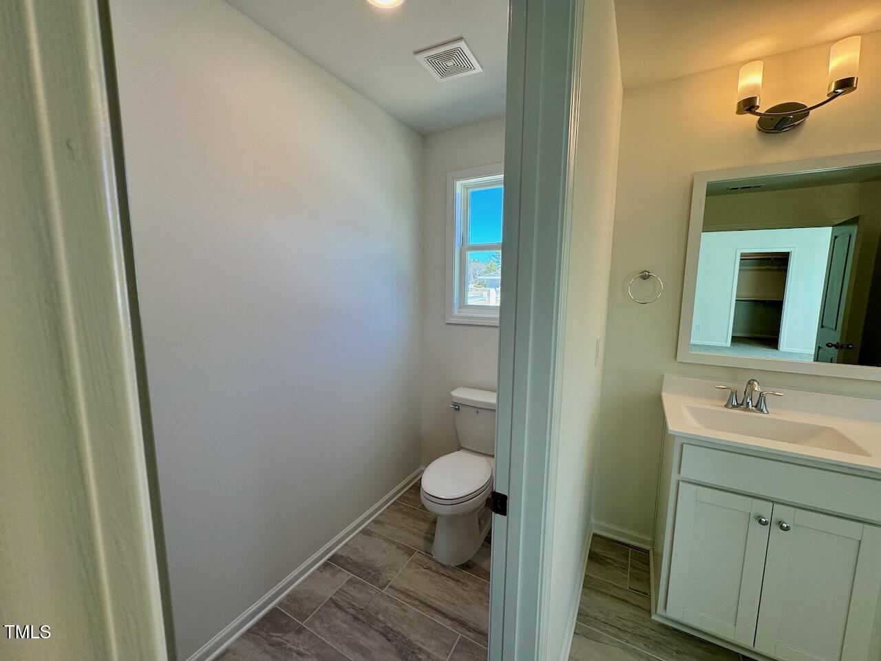 199 Grand Griffon Way Property Photo 36