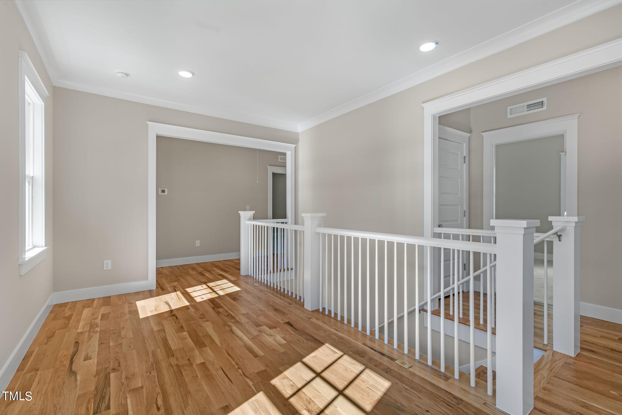 1029 Whitehall Circle Property Photo 15