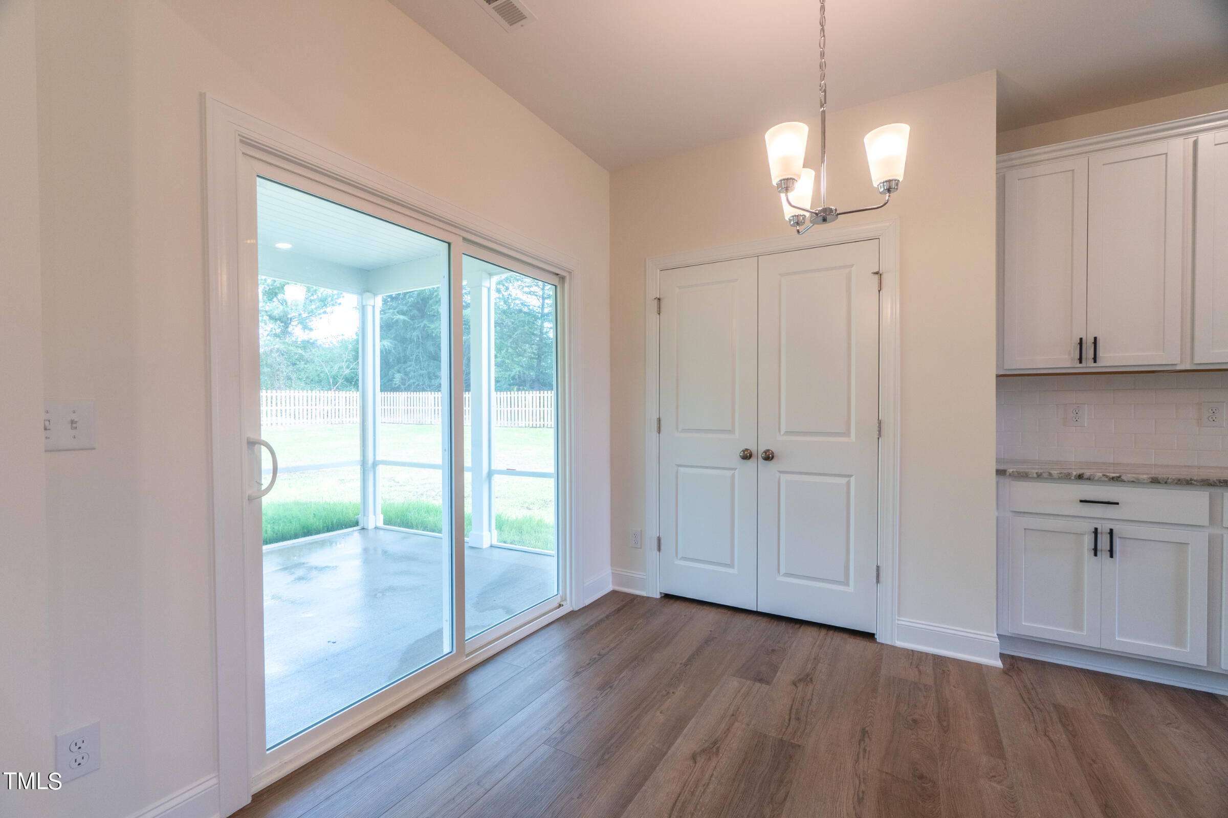 6104 Sunset Lake Road Property Photo 13