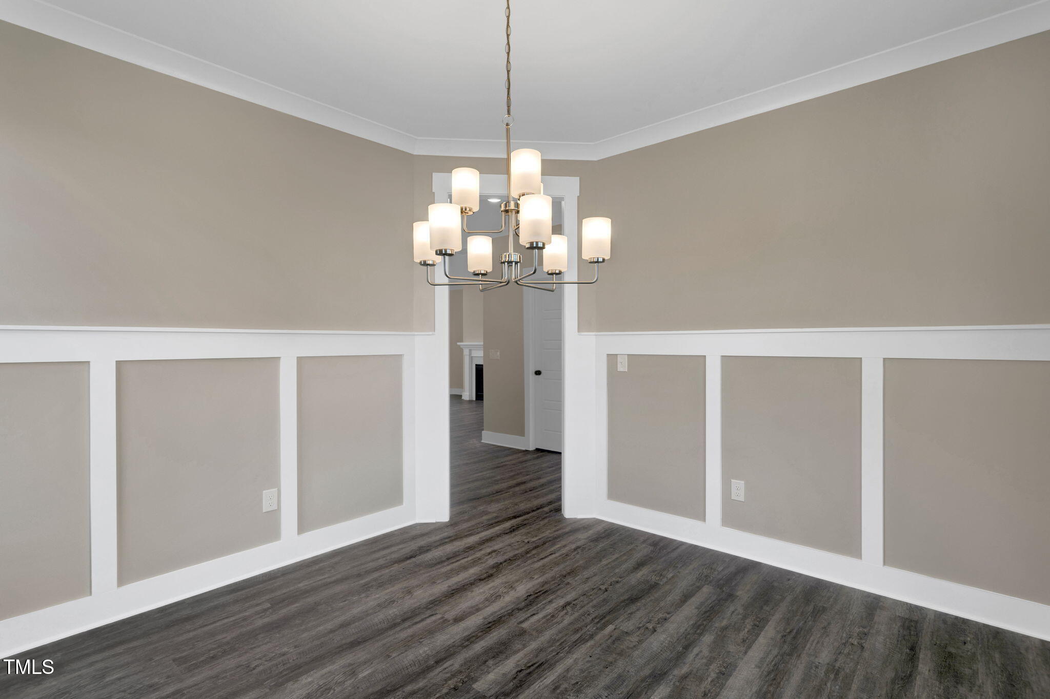 1125 Brookfield Drive Property Photo 6