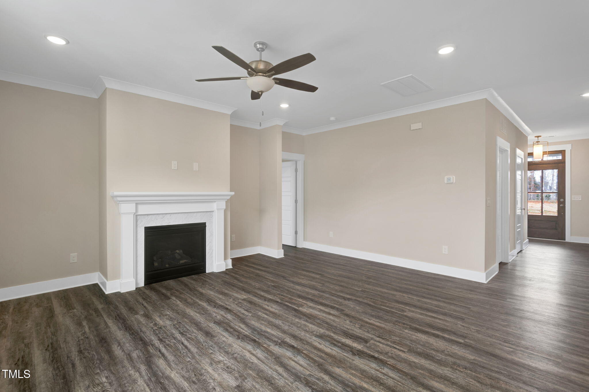 1125 Brookfield Drive Property Photo 8