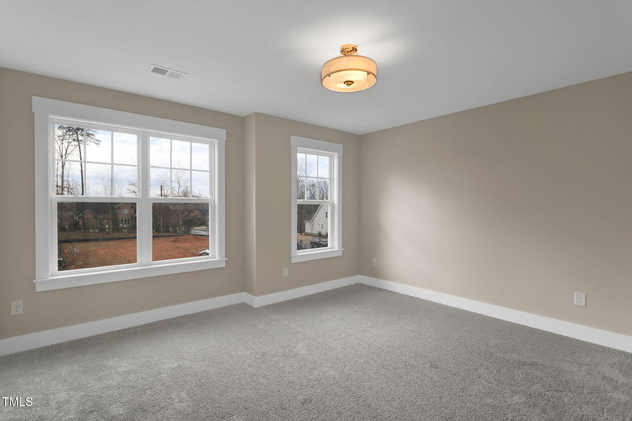 1125 Brookfield Drive Property Photo 24