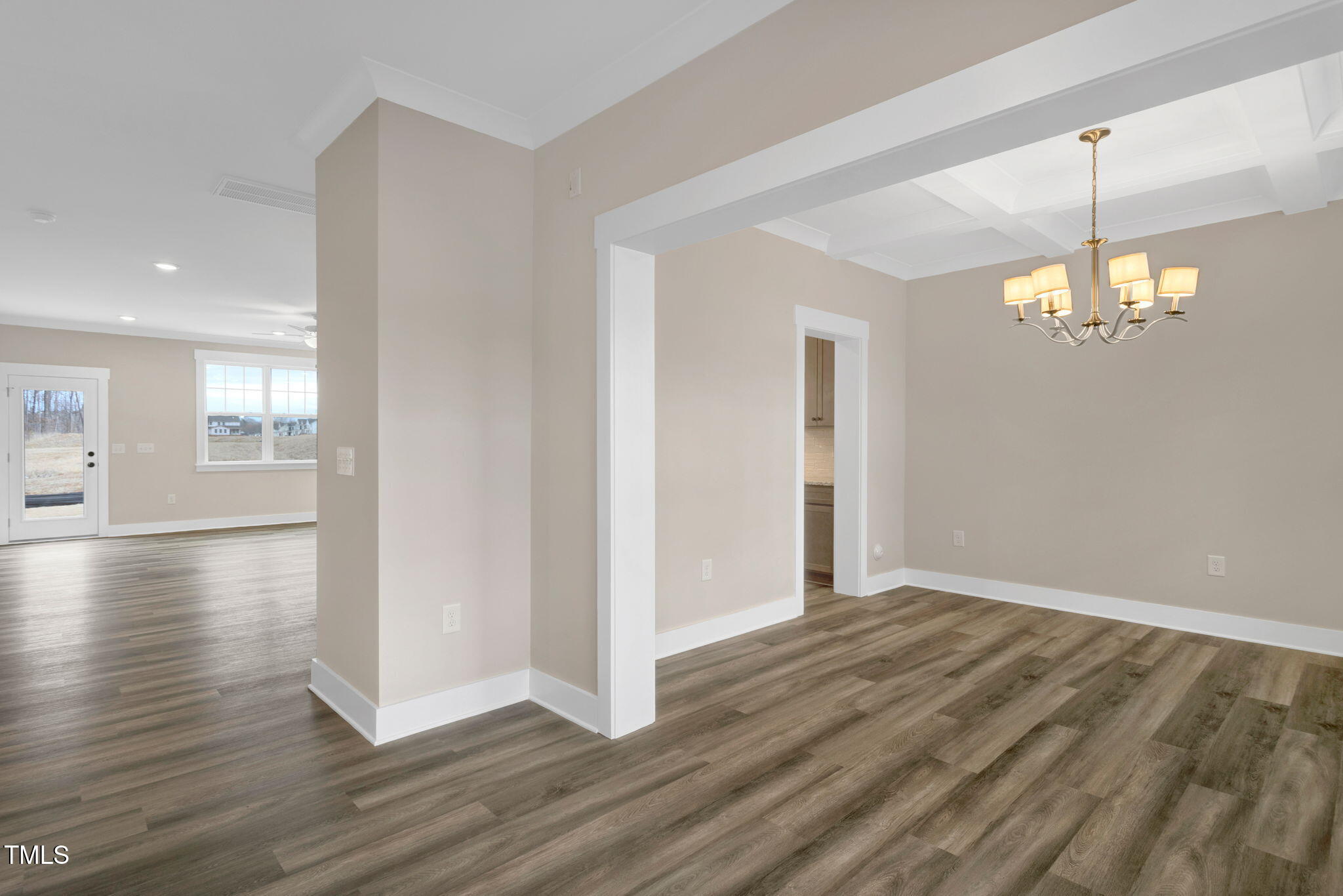 1129 Brookfield Drive Property Photo 6