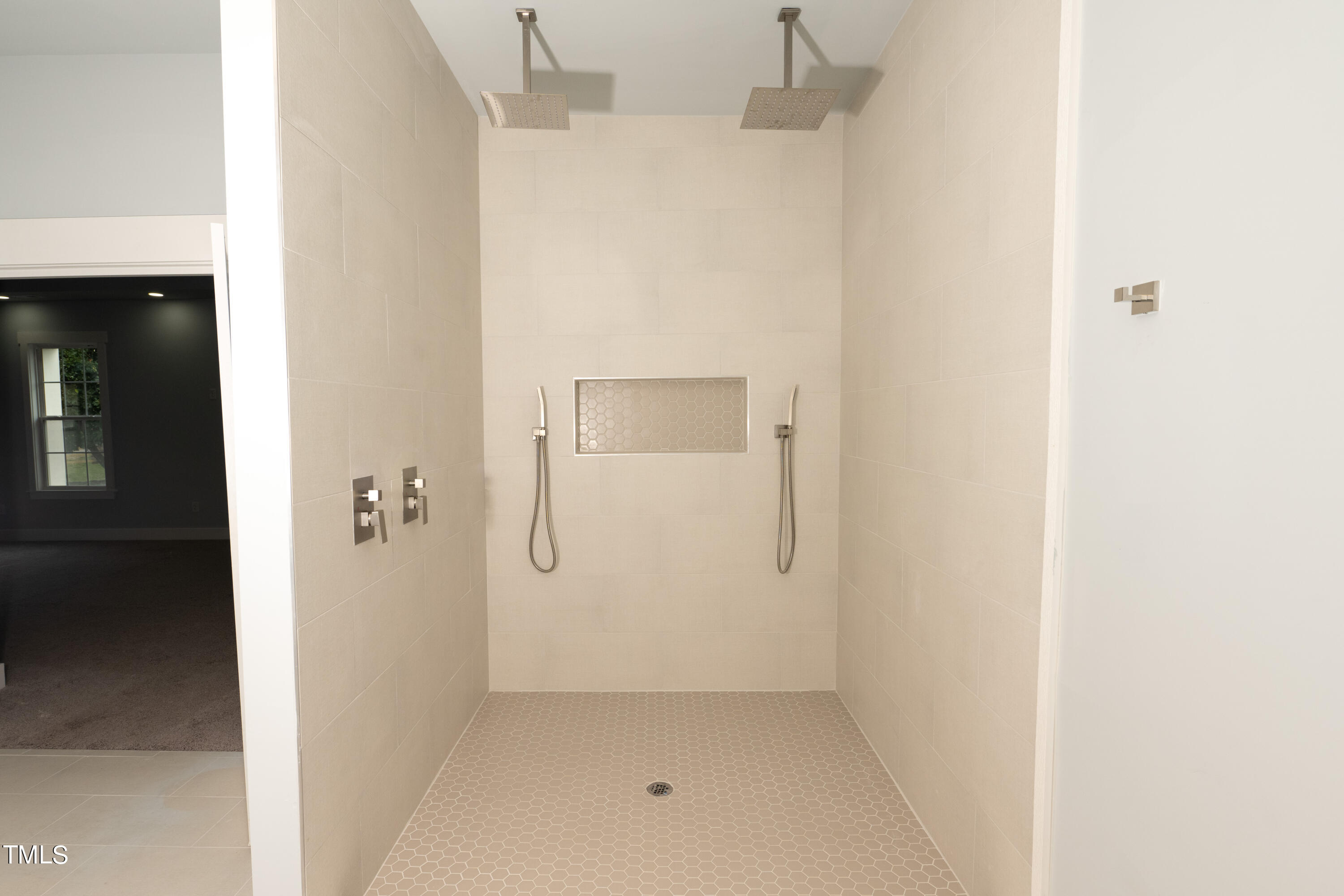 3095 Woodsdale Road Property Photo 16
